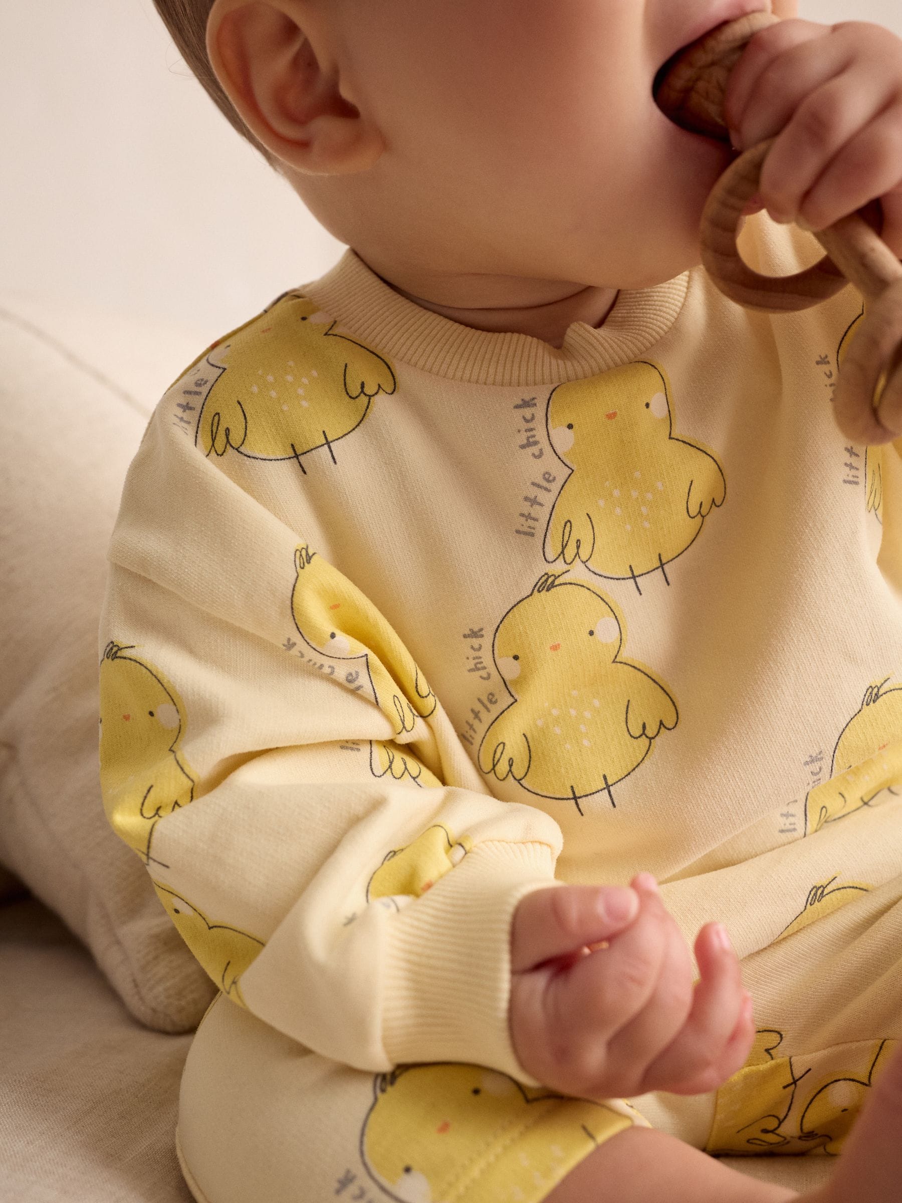 Yellow Chick 100% Cotton Sweatshirt and Joggers Baby 2 Piece Set (0mths-2yrs)