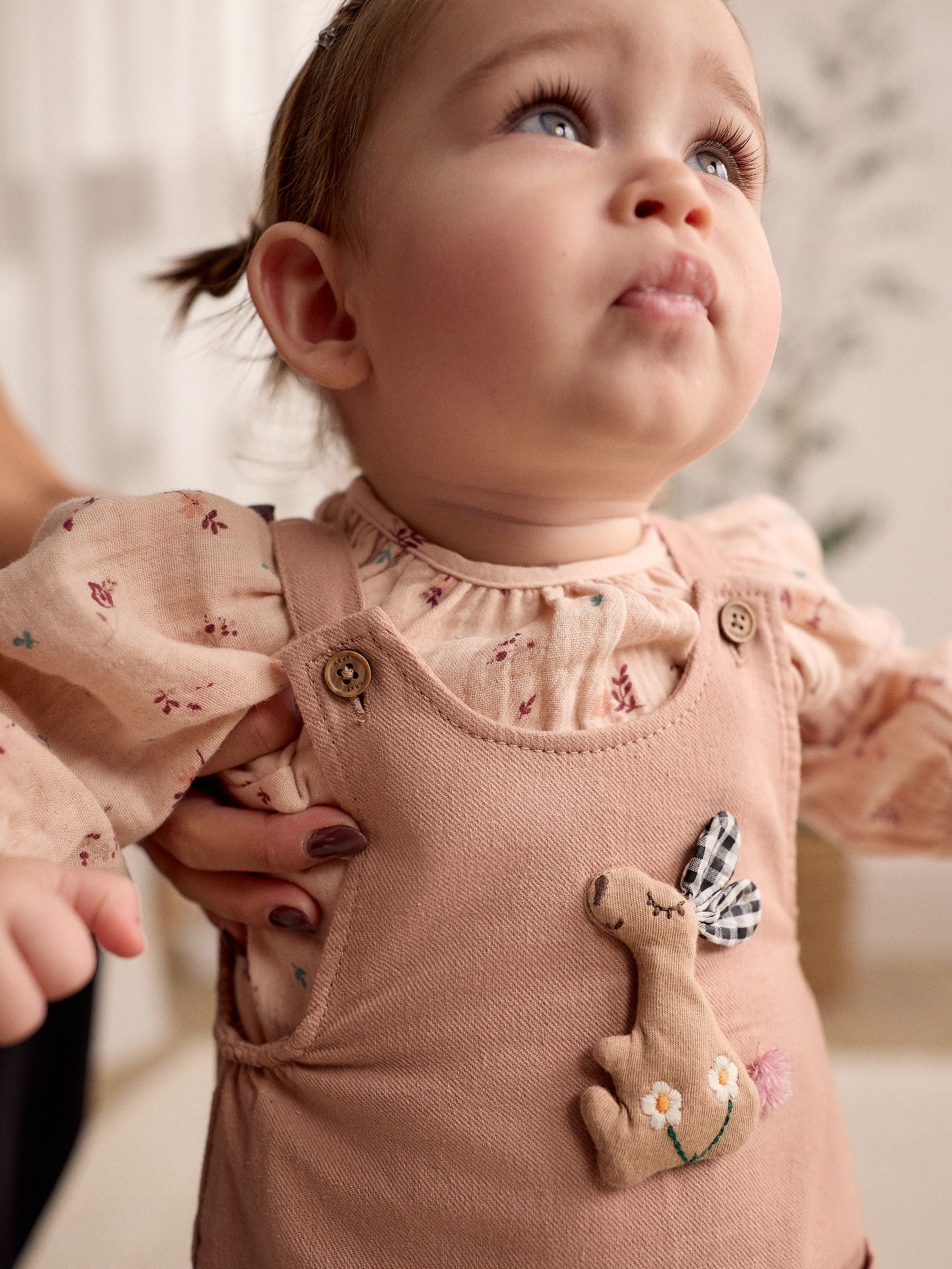 Tan Brown Wadded Character Long Sleeve Bodysuit & Baby Dungaree Set (0mths-3yrs)