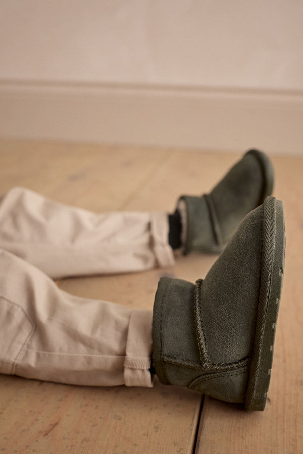 Green Warm Lined Suede Boots