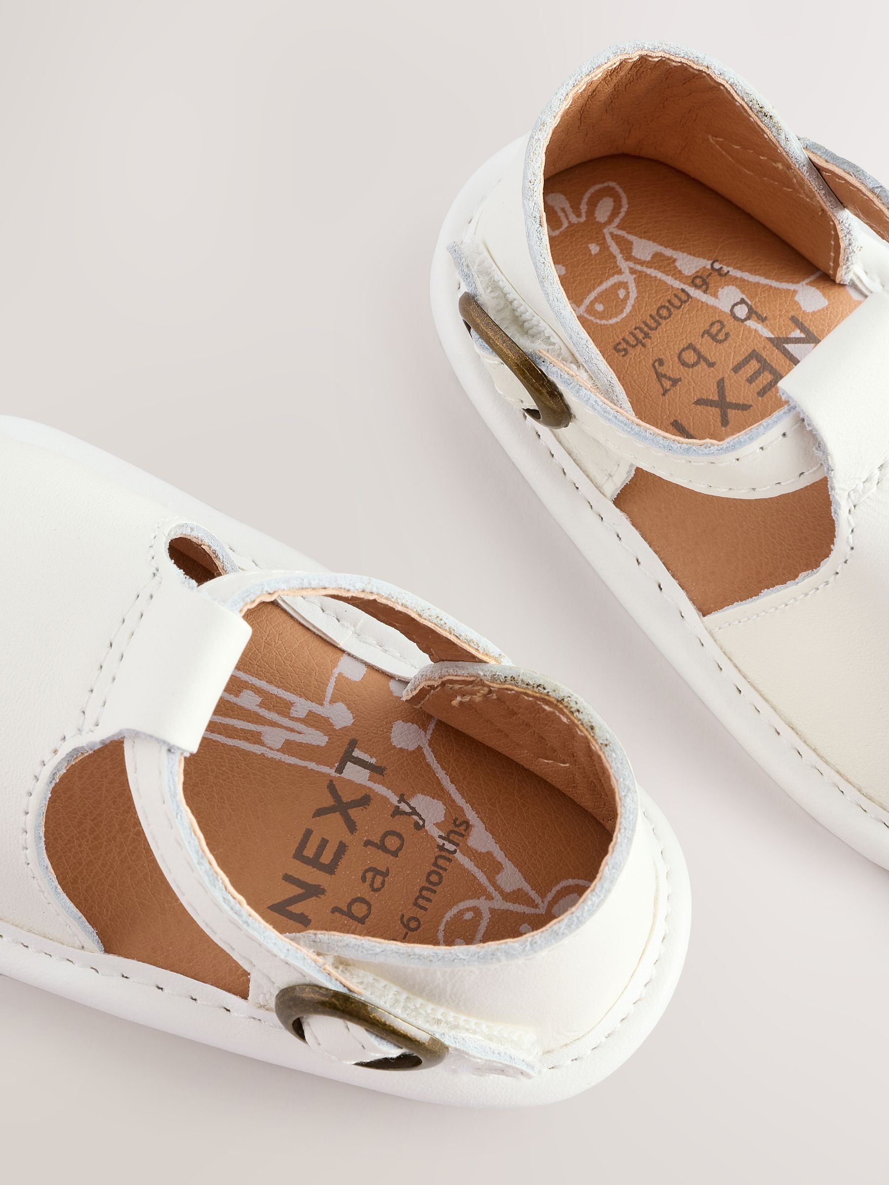 White Leather Touch Fastening Baby Sandals (0-24mths)