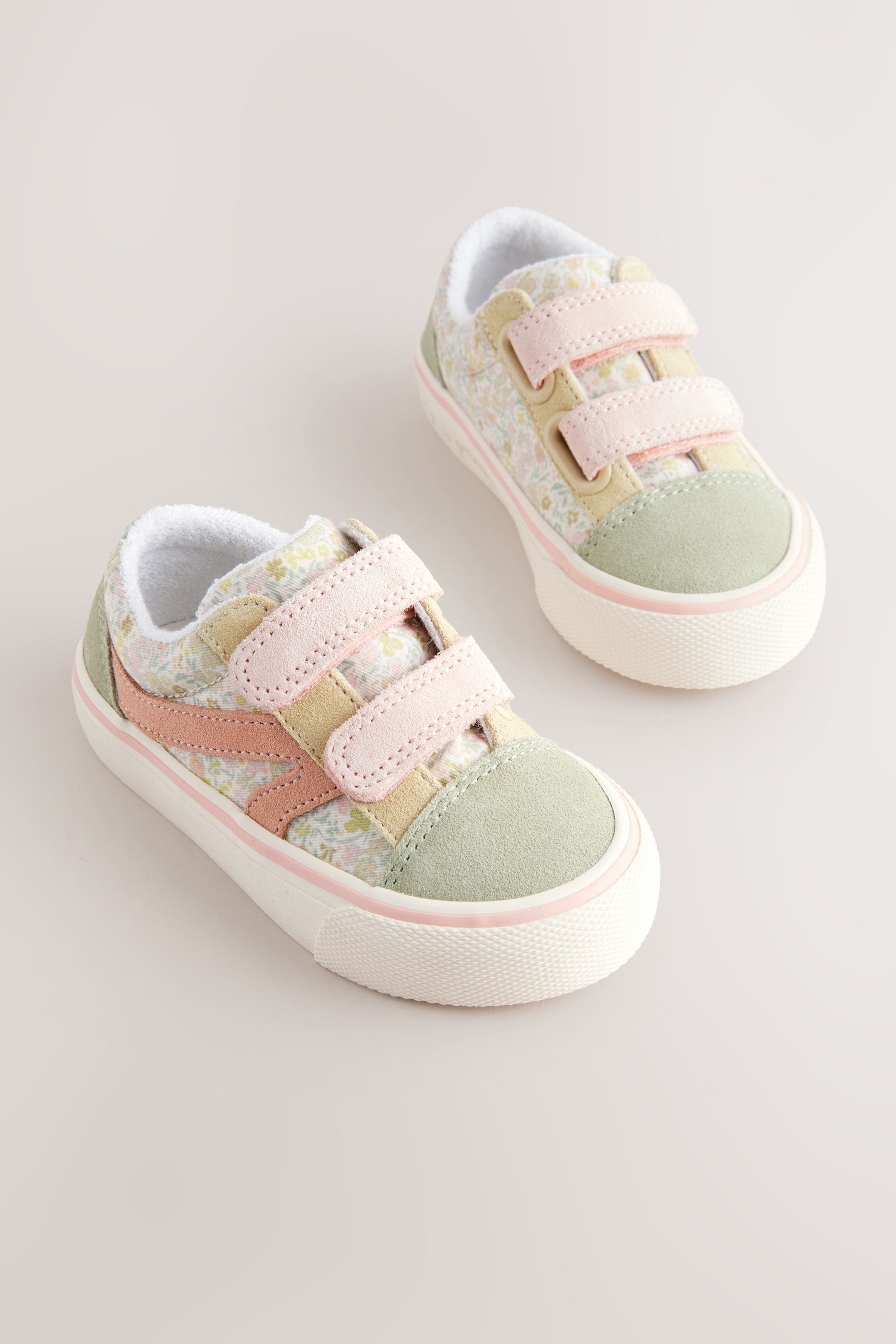 Sage Green Floral Wide Fit (G) Touch Fasten Strap Printed Trainers