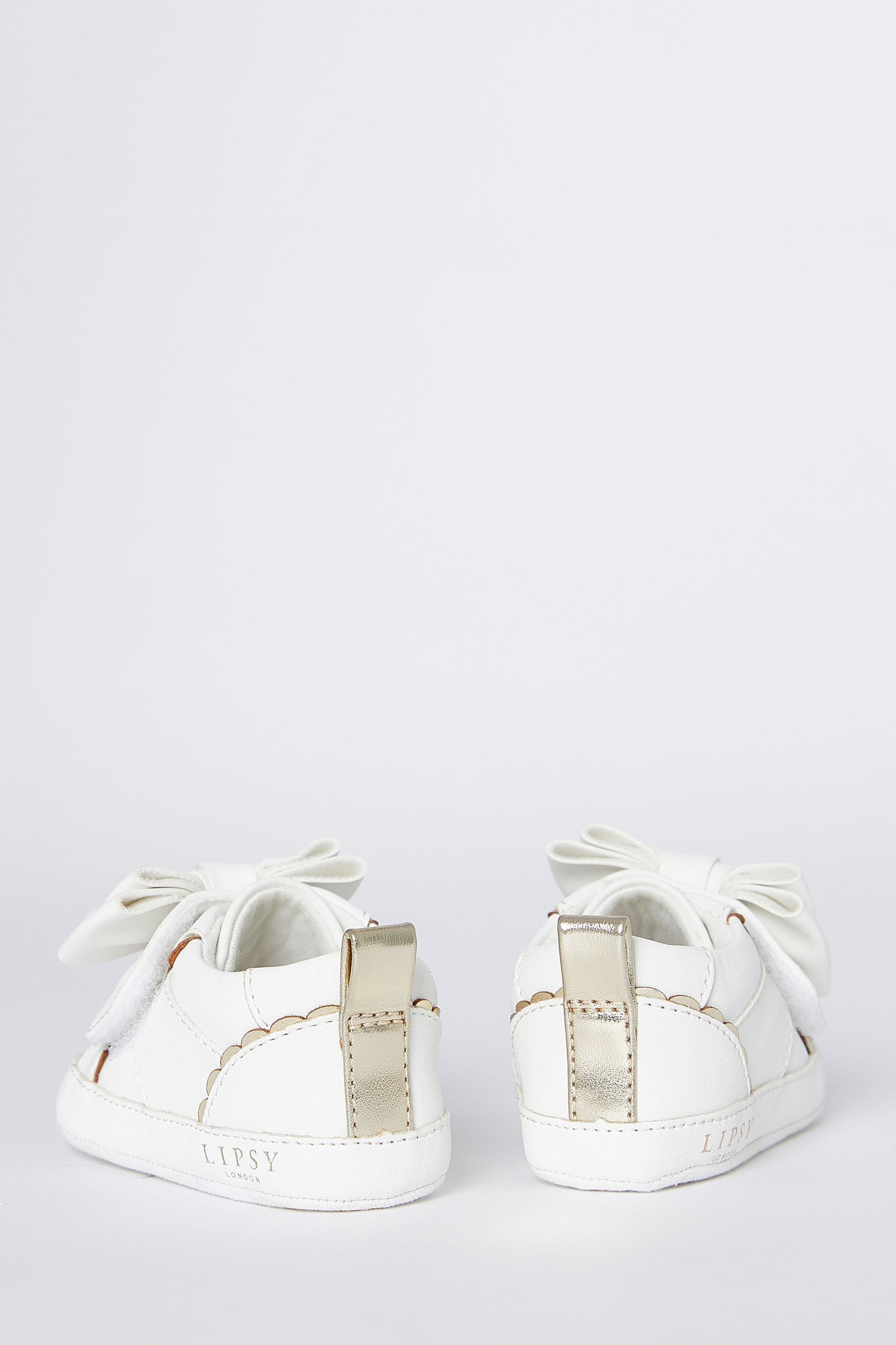 White Bow Pram Trainer Shoe - Baby