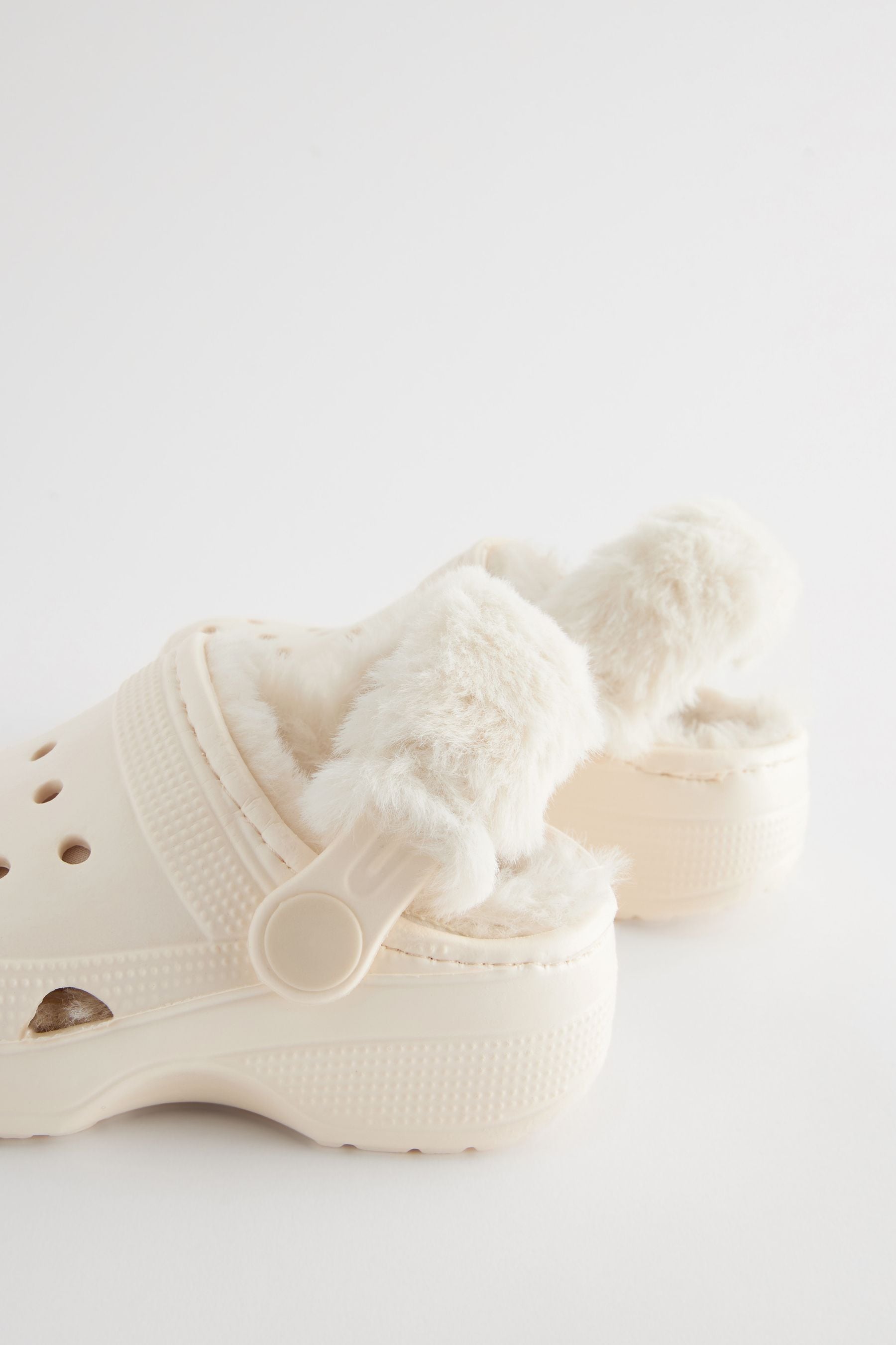 Neutral White Faux Fur Lined Clog Slippers