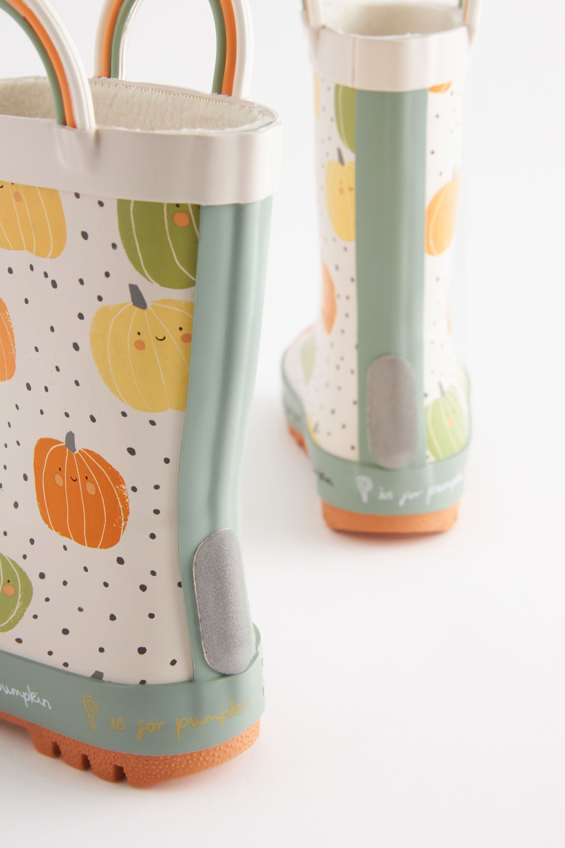 Neutral Pumpkin Handle Wellies