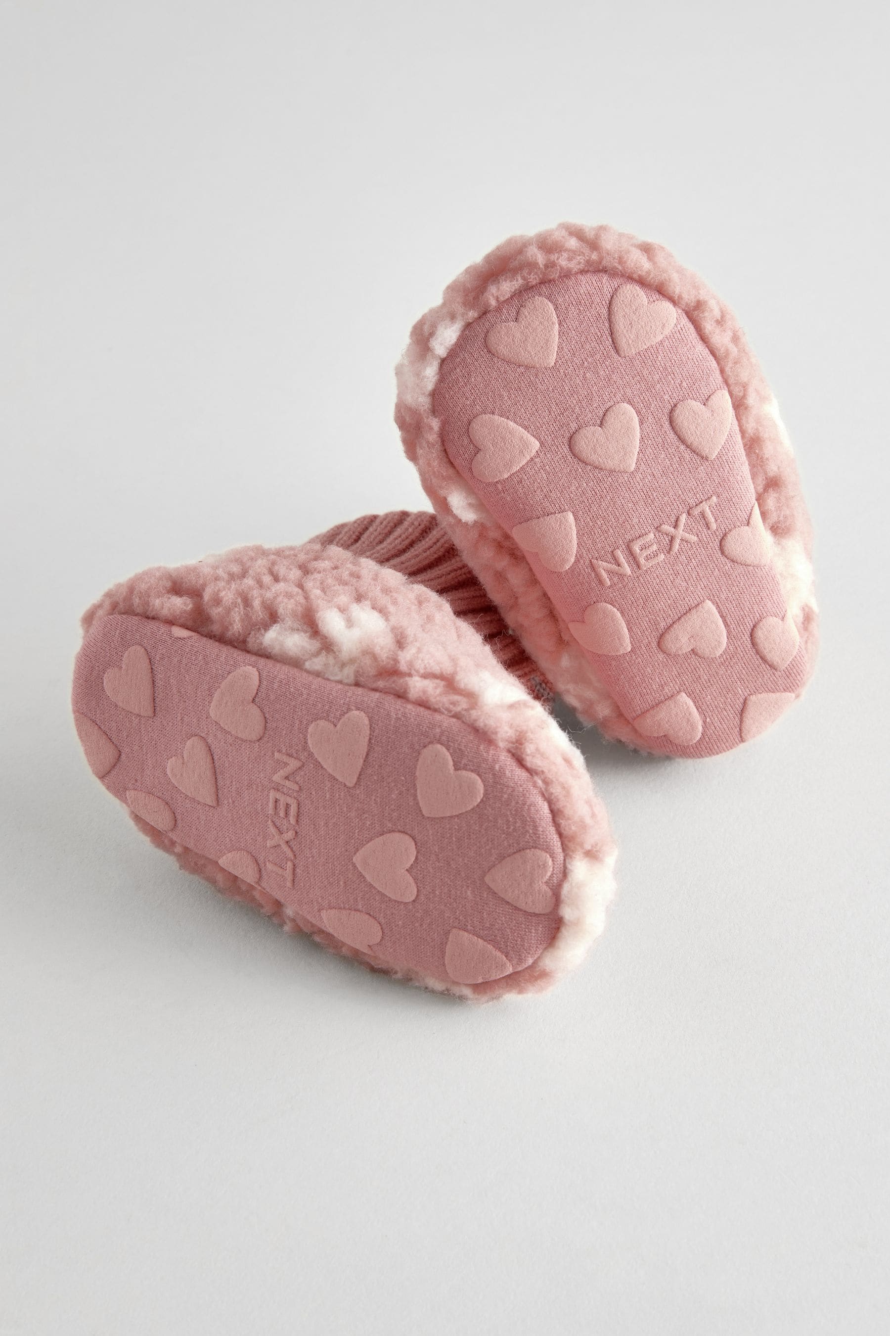 Pink Heart Baby Booties (0-18mths)