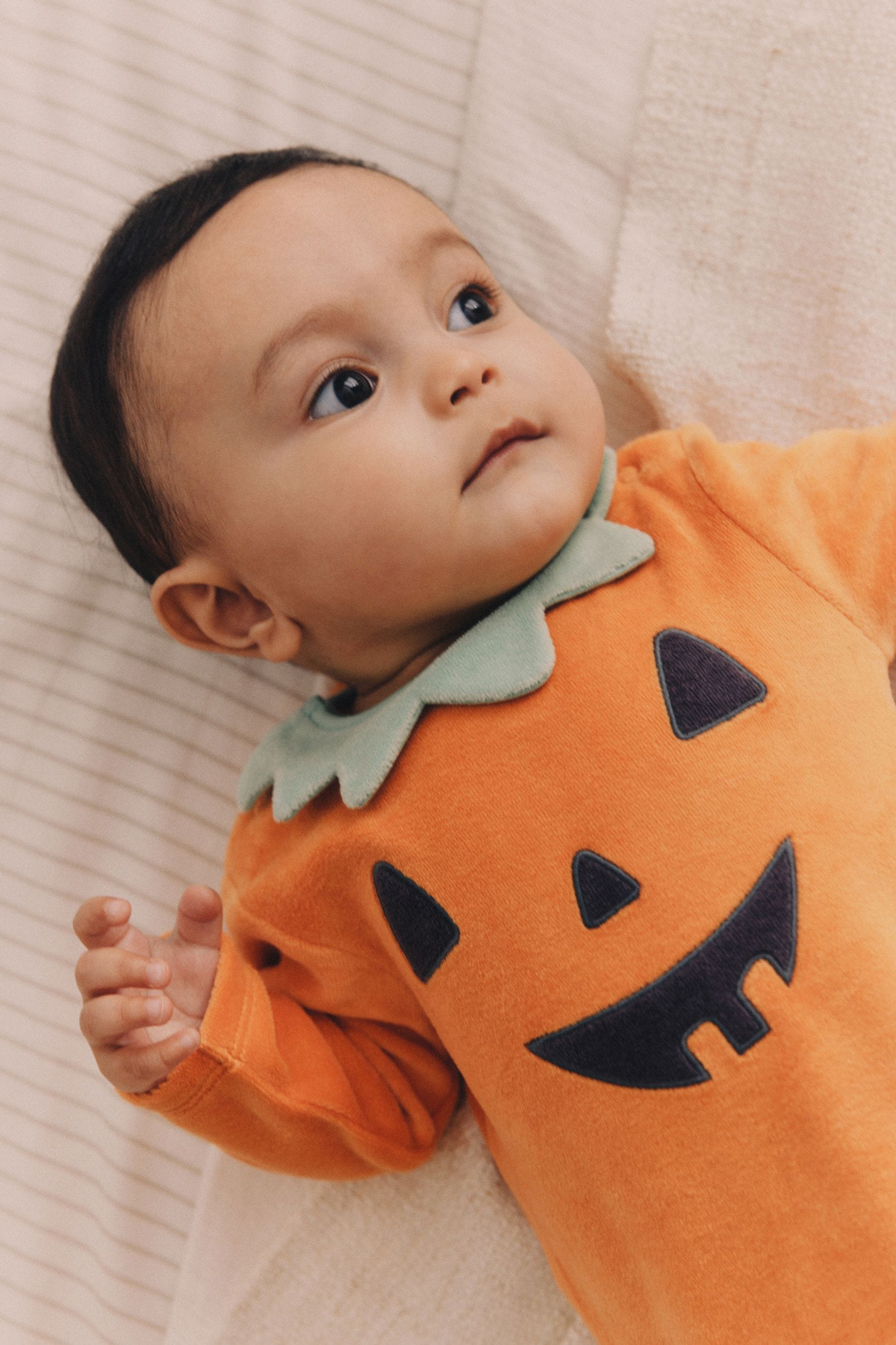 Orange Baby Halloween Velour Sleepsuit and Hat Set (0mths-3yrs)