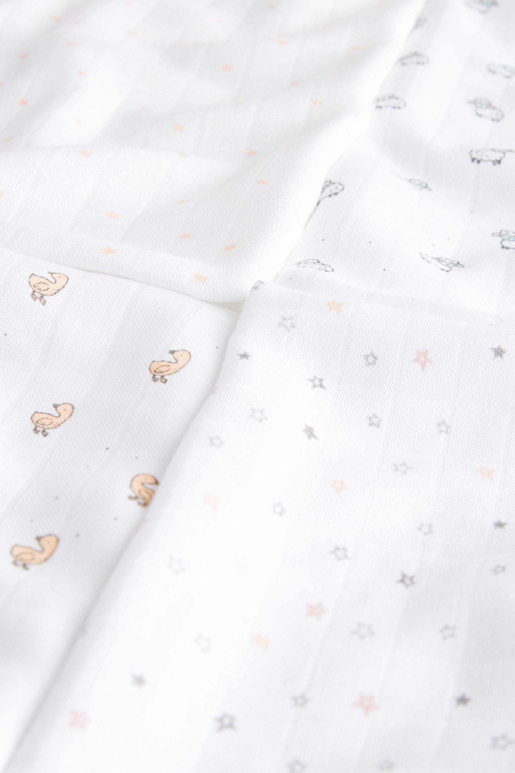 White Delicate Animal Baby Muslin Cloths 4 Pack