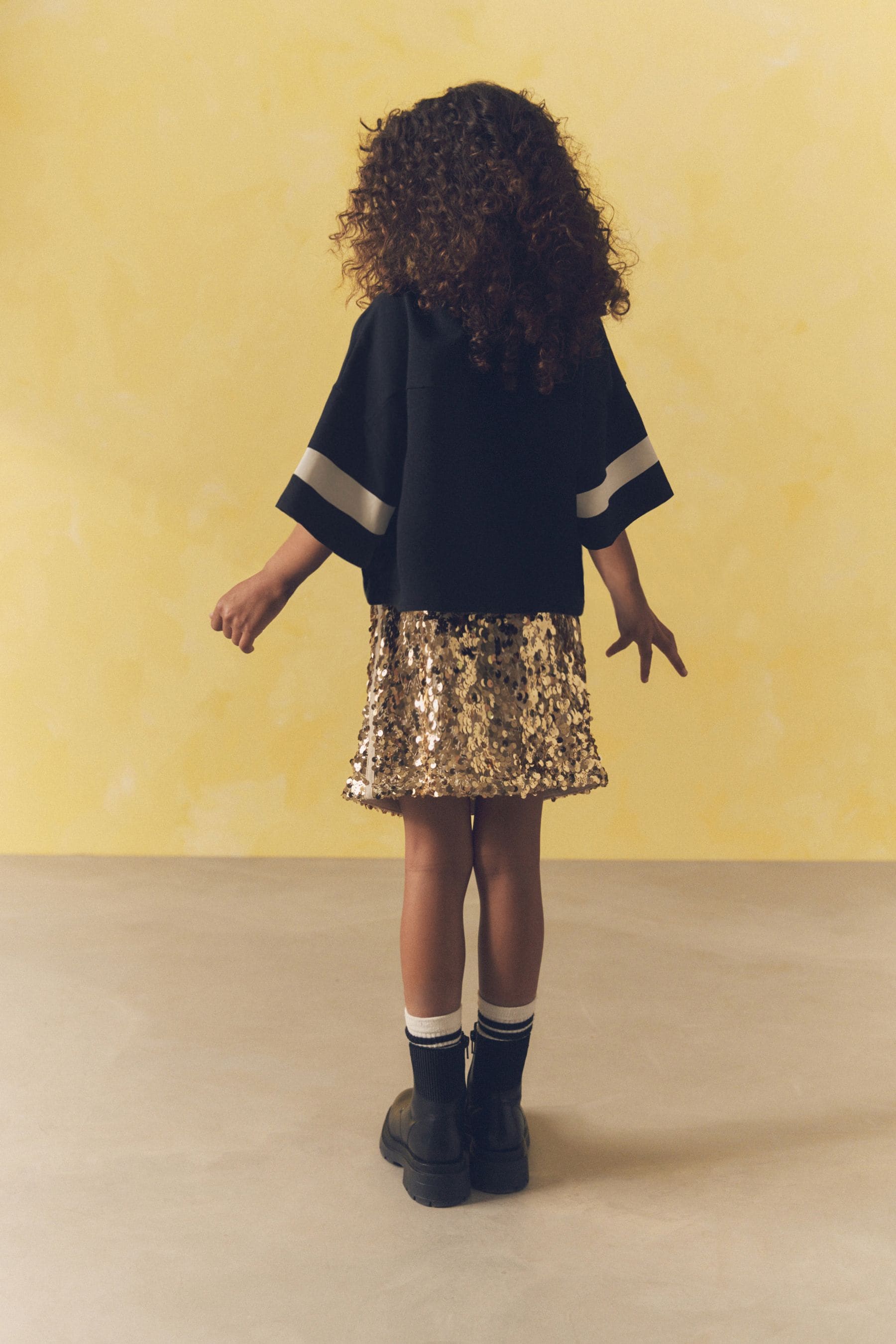 Black/Gold Varisty Tshirt And Sequin Skirt Set (3-14yrs)