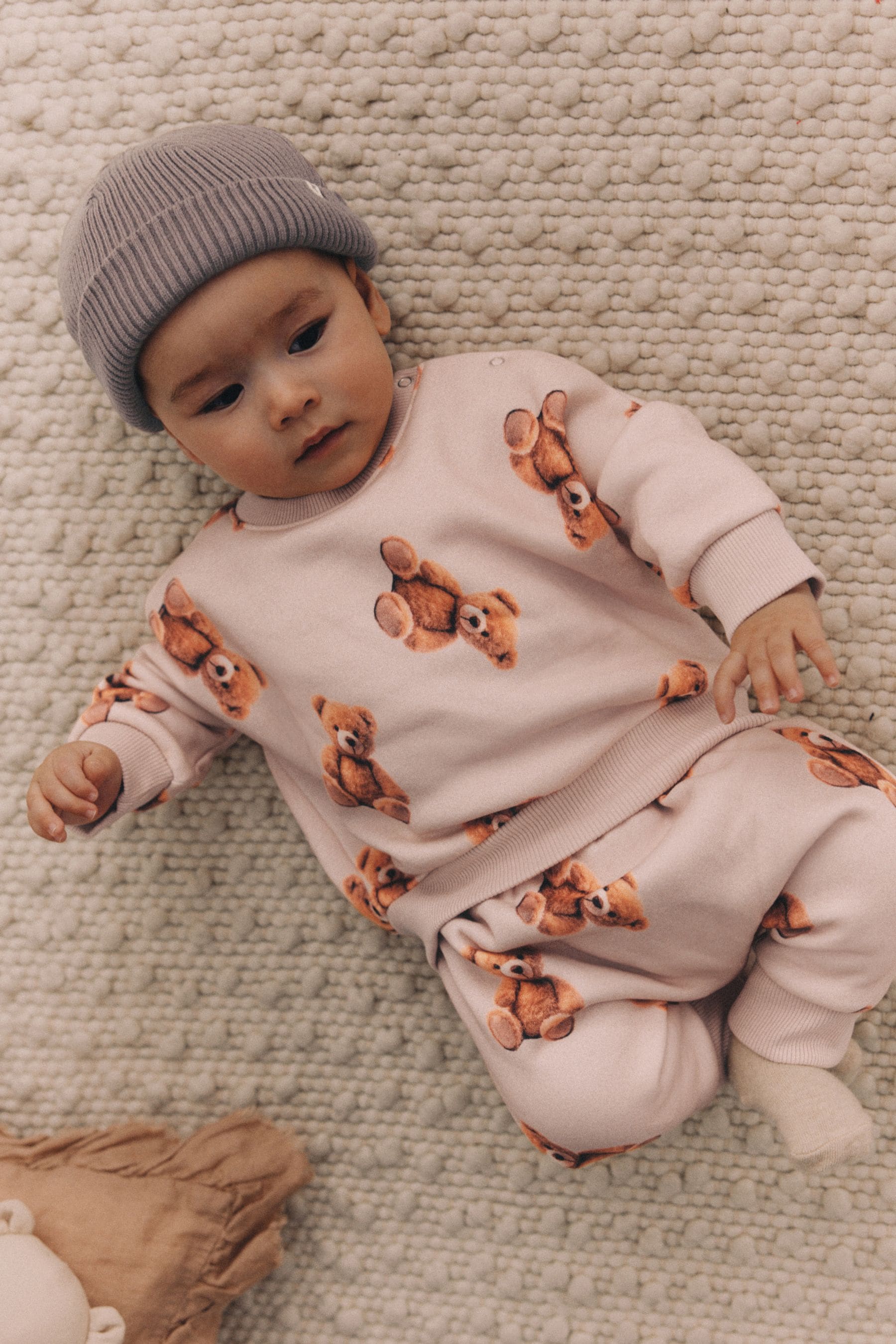 Neutral Bear Baby Sweatshirt And Leggings 2 Piece Set