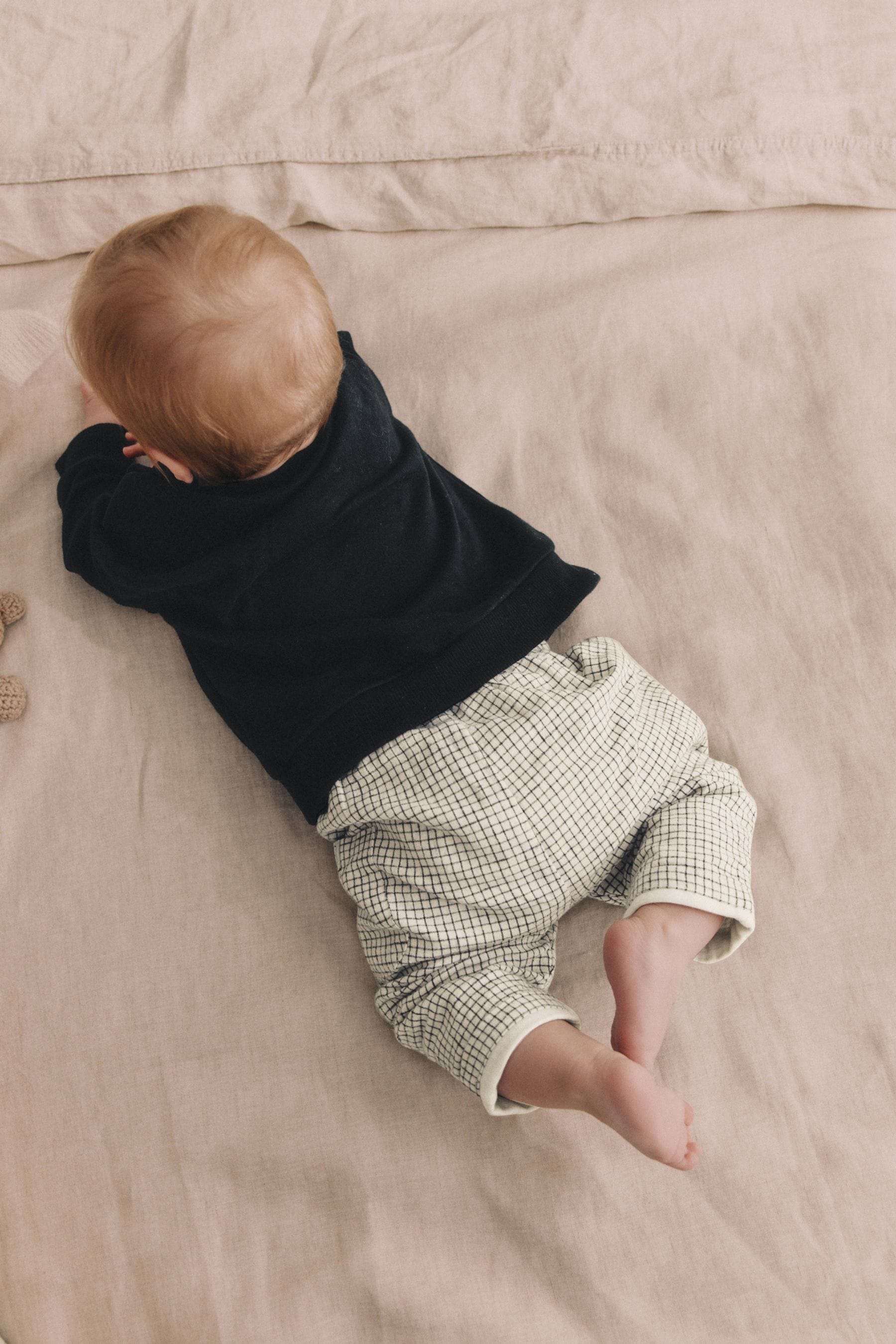 Black/White Bear Baby Sweatshirt and Joggers Set