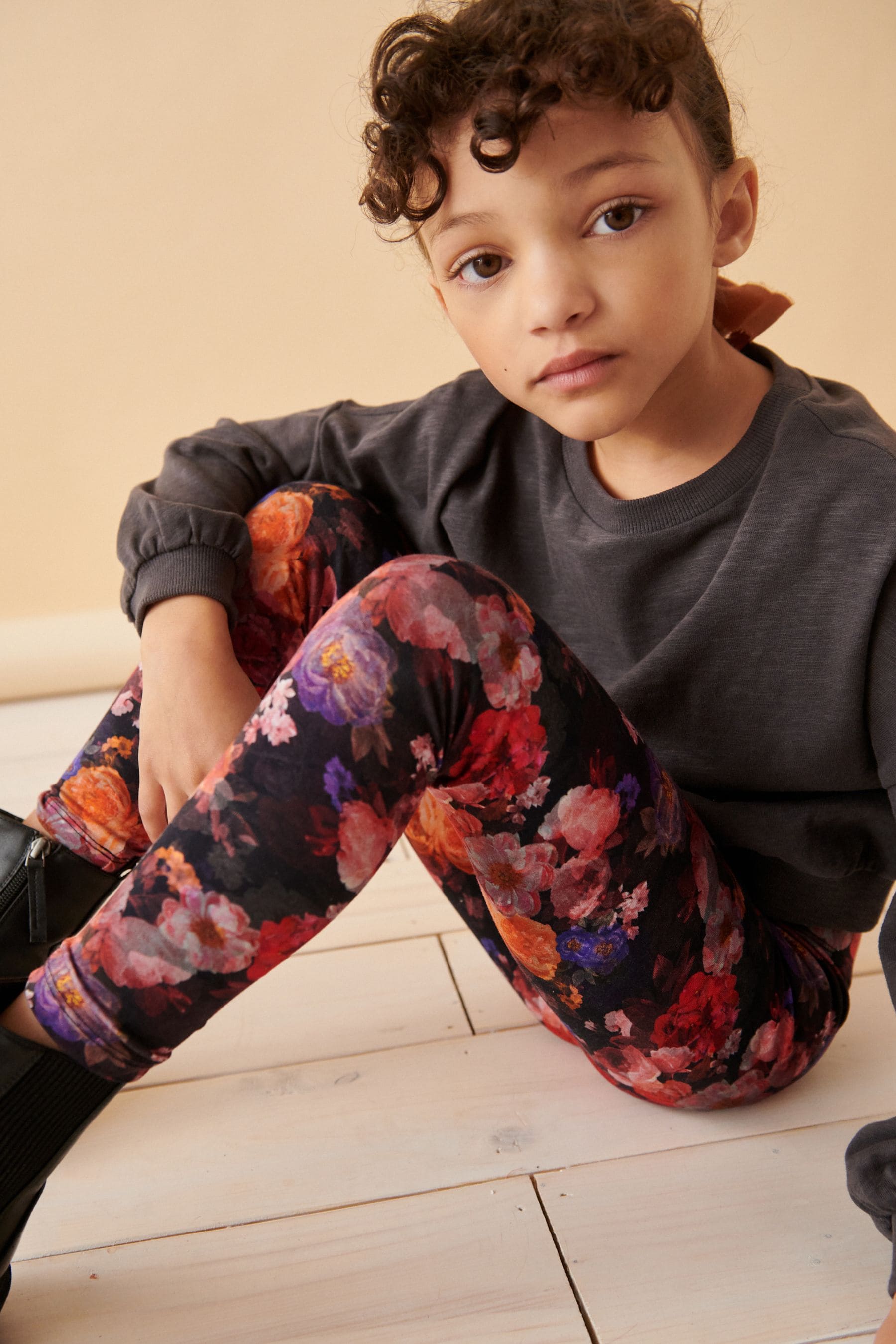 Black Floral Printed Leggings (3-16yrs)