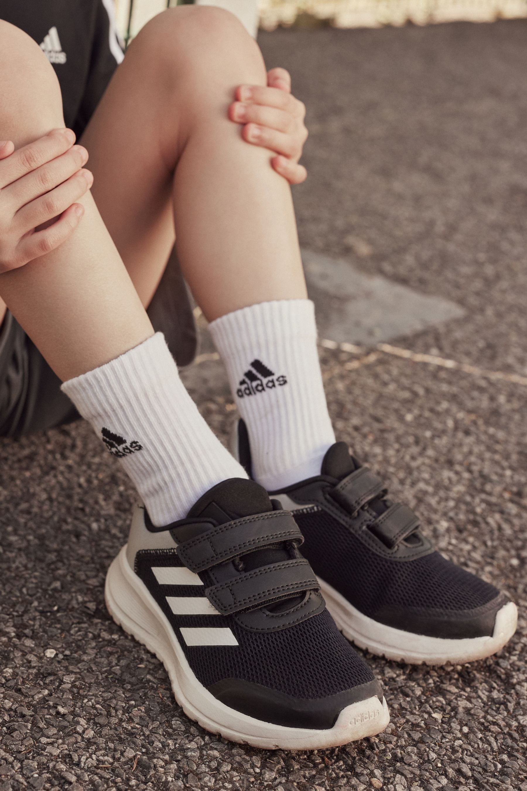 adidas Black/white Kids Sportswear Tensaur Run Trainers