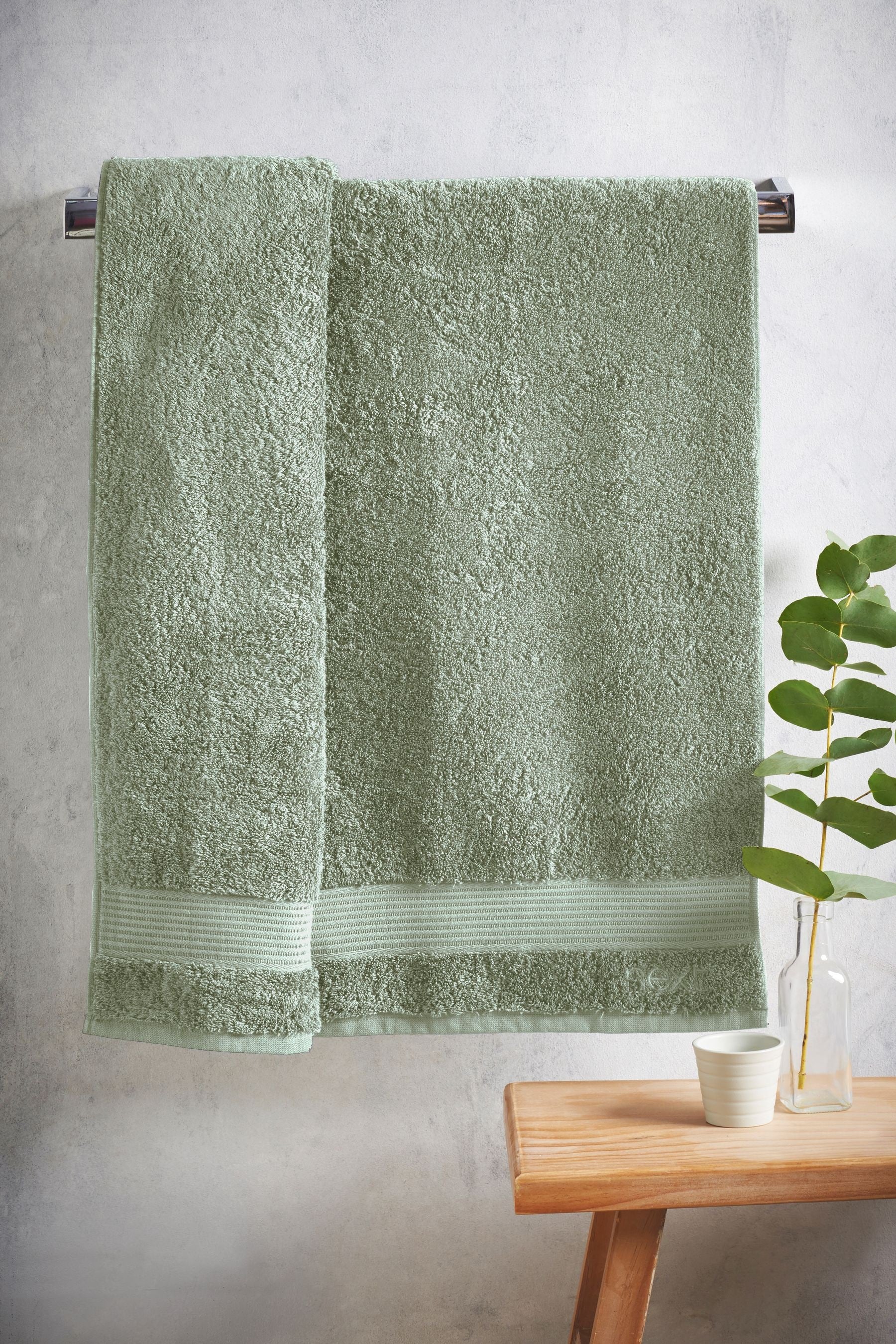 Green Sage Mid Towel