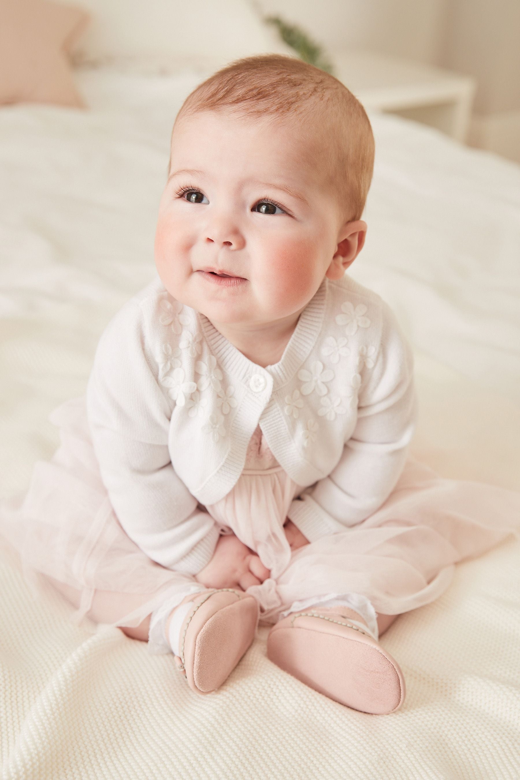 White Knitted Baby Shrug Cardigan (0mths-2yrs)