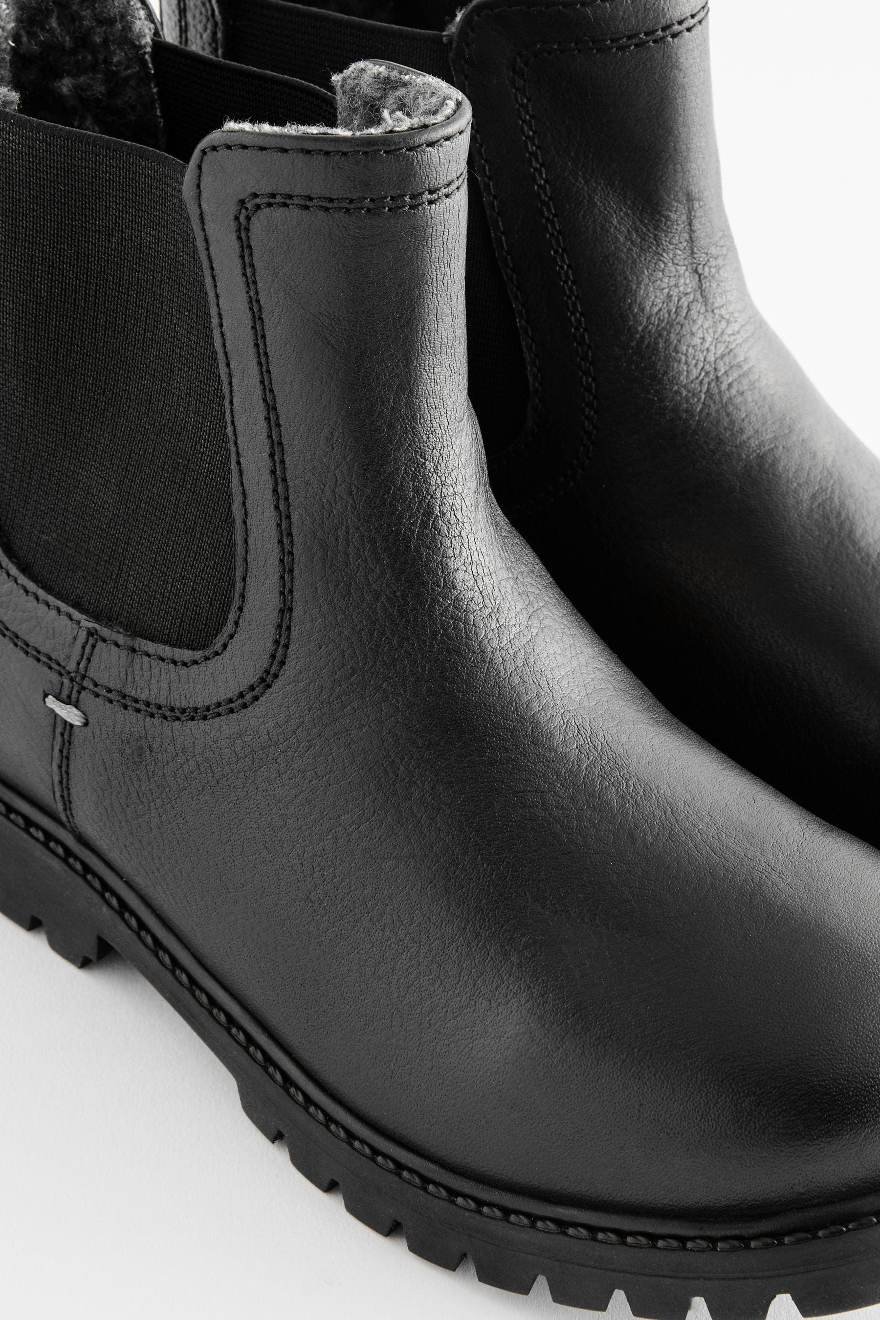 Black Wide Fit (G) Thinsulate™ Warm Lined Leather Chelsea Boots