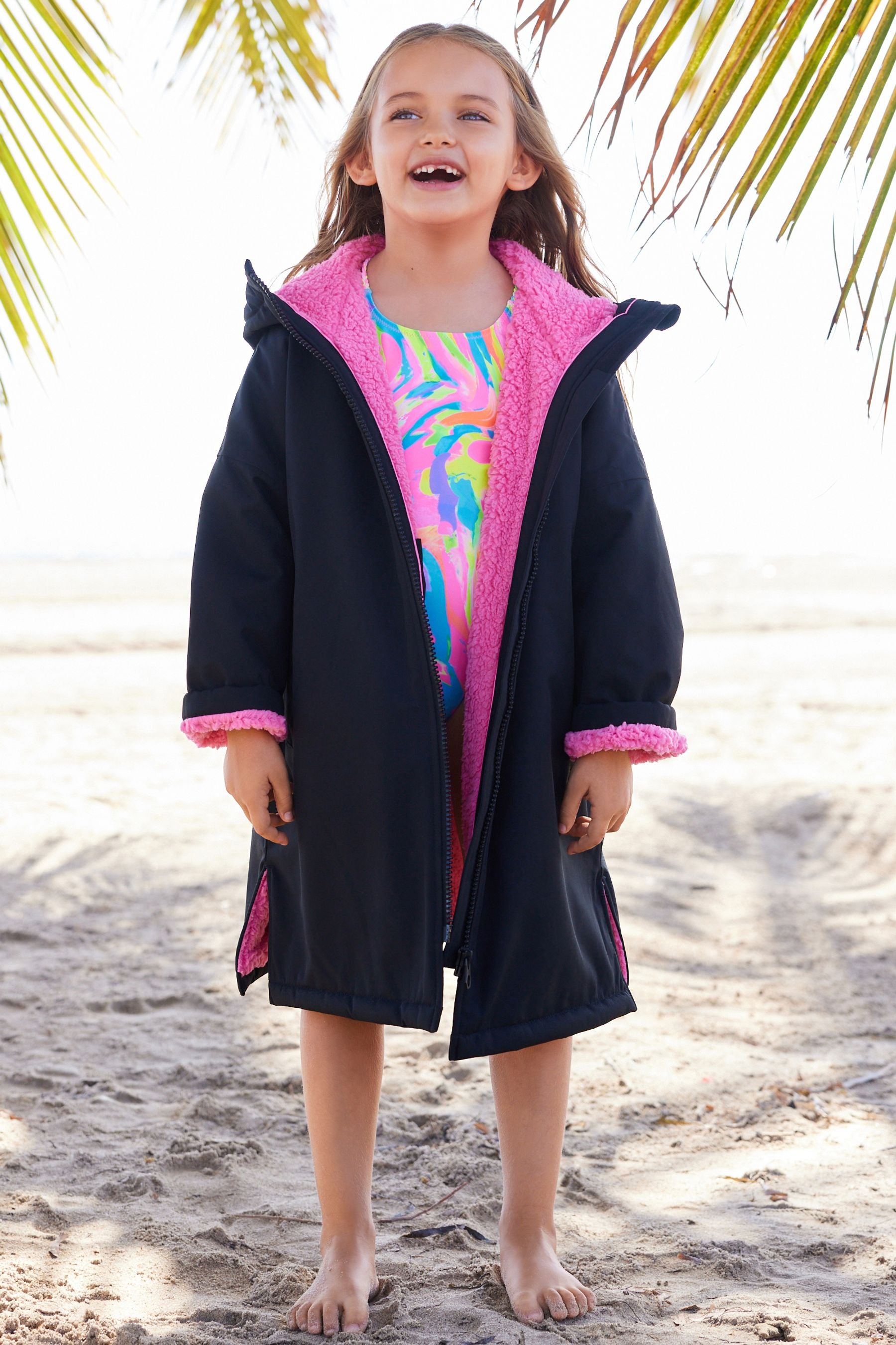 Black Waterproof Changing Robe (3-16yrs)