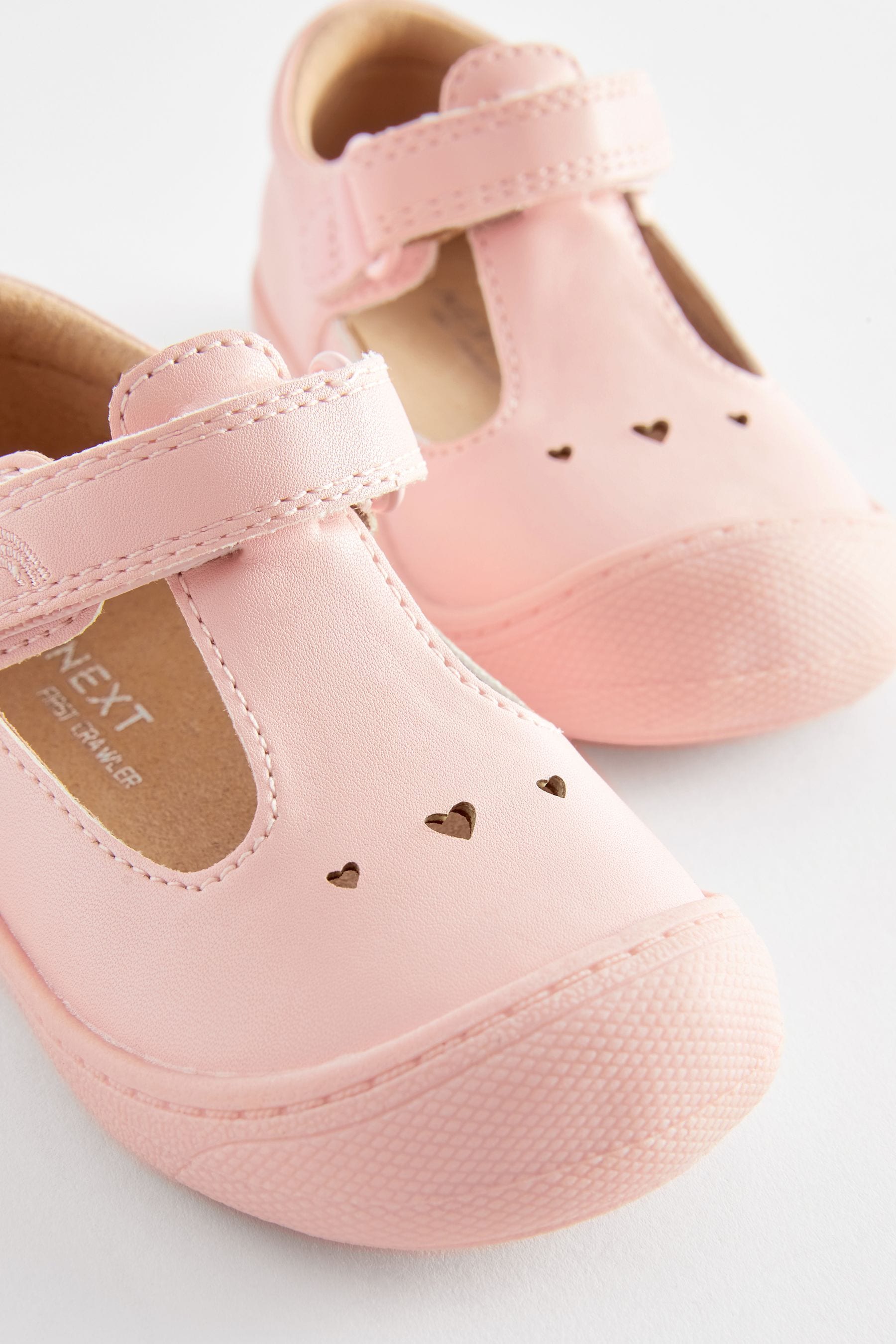 Pink Standard Fit (F) Crawler T-Bar Shoes