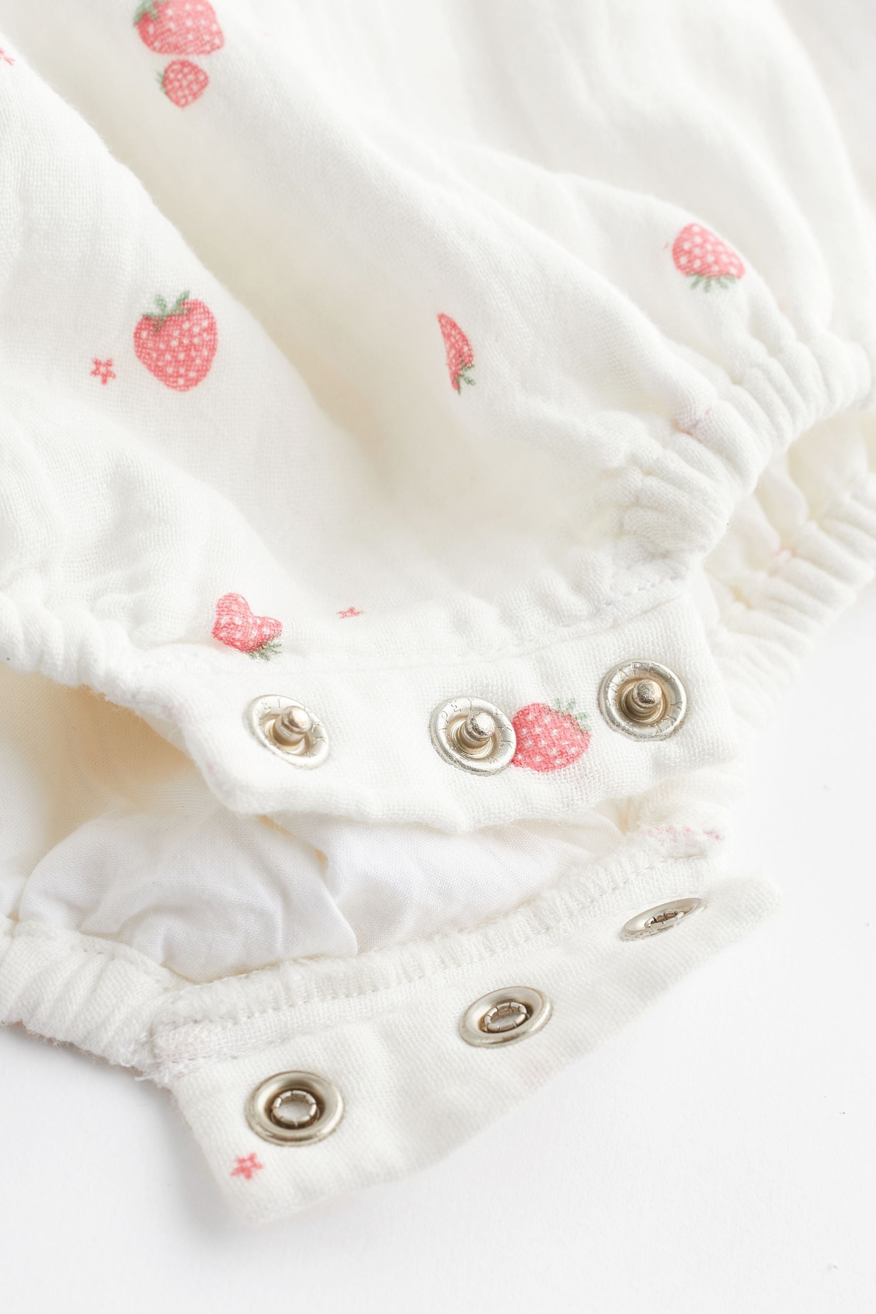 White Embroidered Strawberries Bloomer Romper (0mths-2yrs)