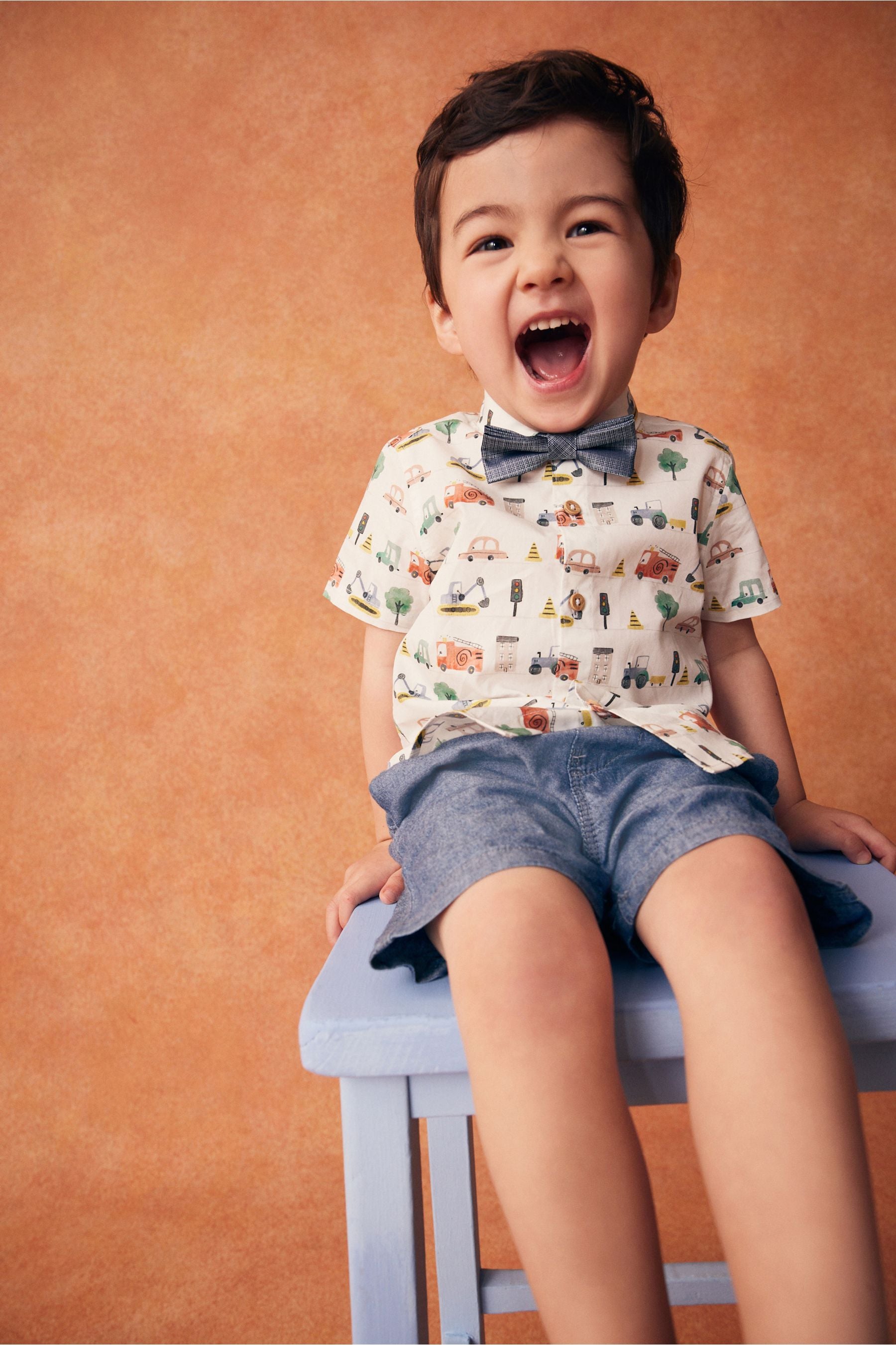 Multi Short Sleeve Shirt And Bow Tie Set (3mths-7yrs)