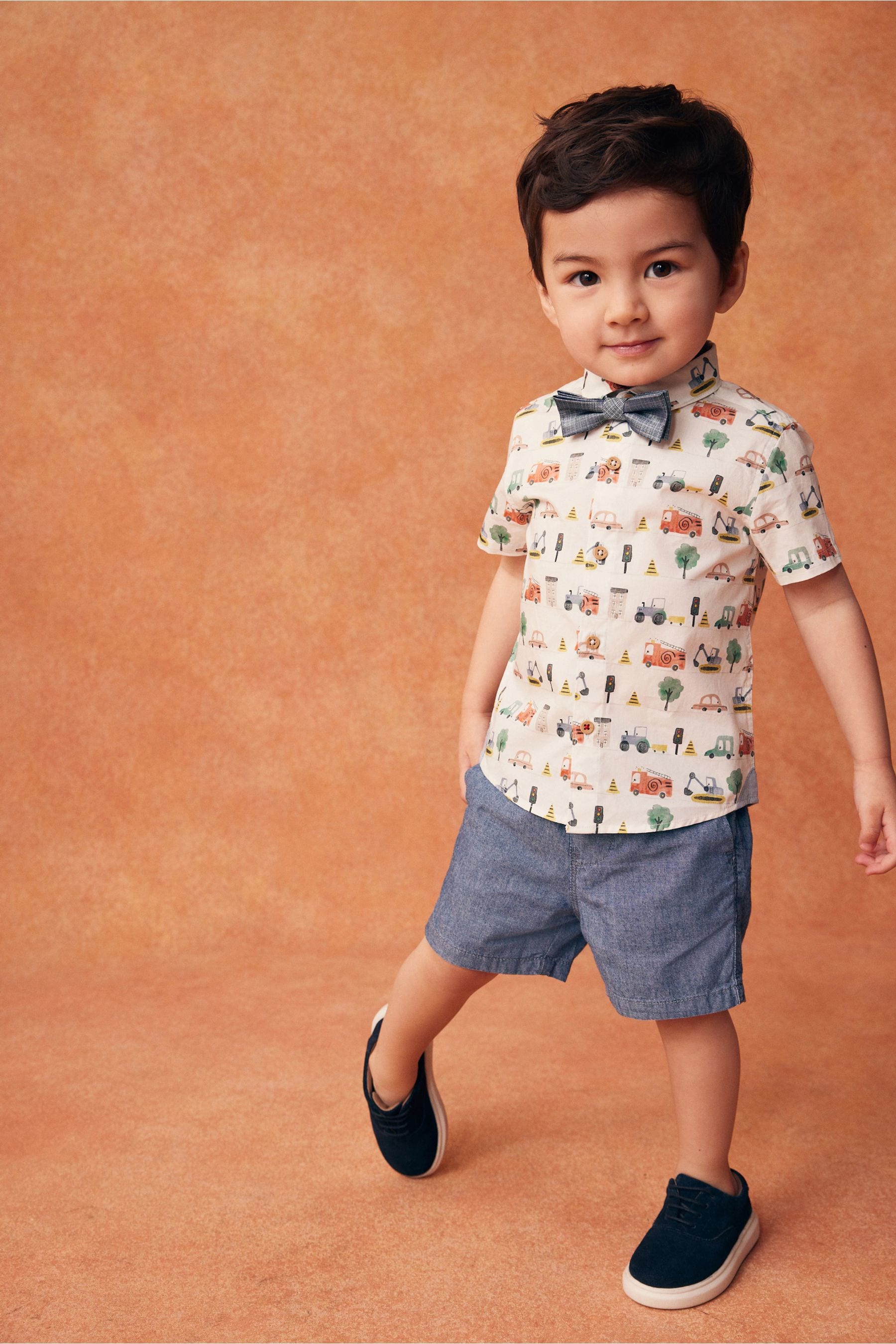 Multi Short Sleeve Shirt And Bow Tie Set (3mths-7yrs)