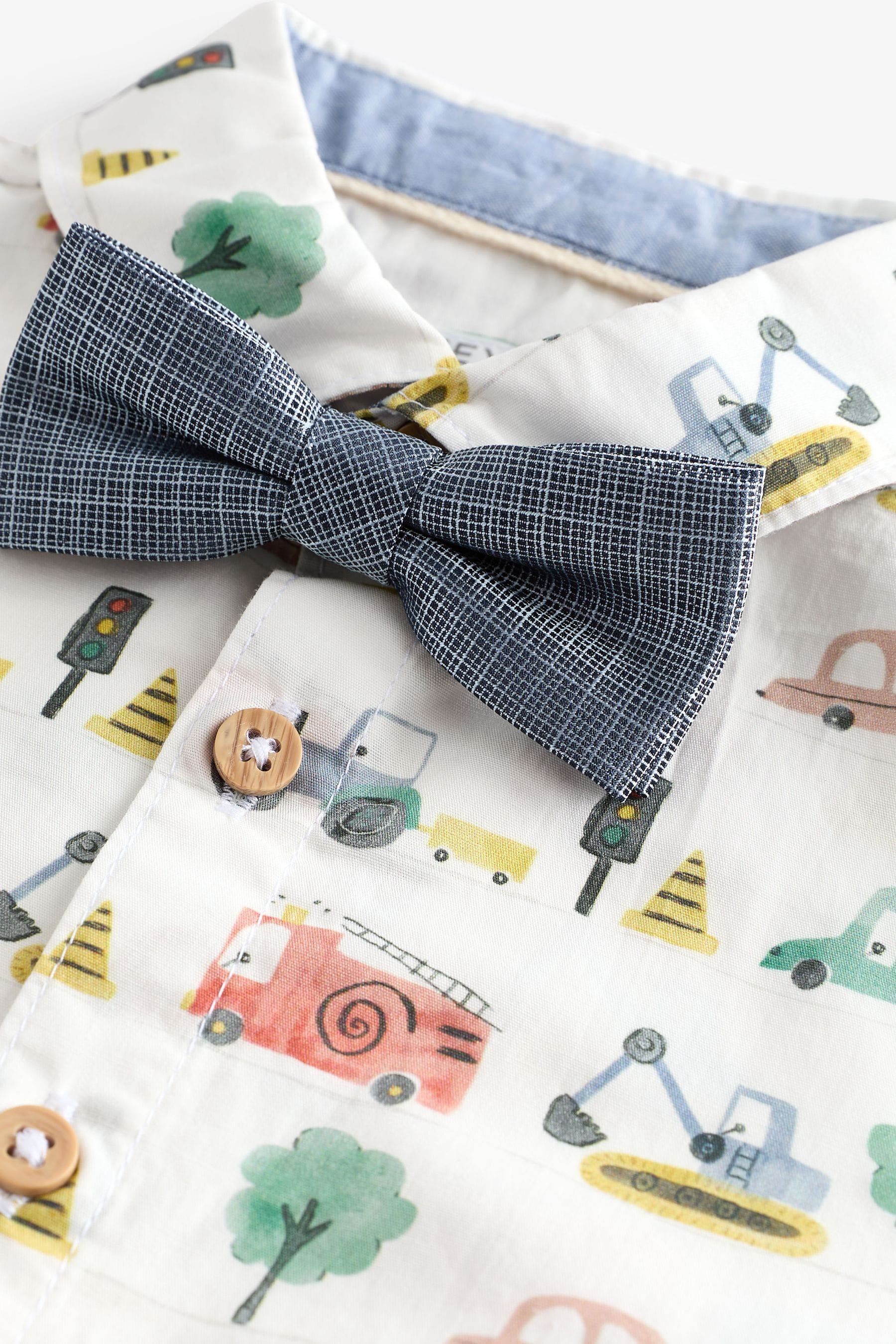 Multi Short Sleeve Shirt And Bow Tie Set (3mths-7yrs)