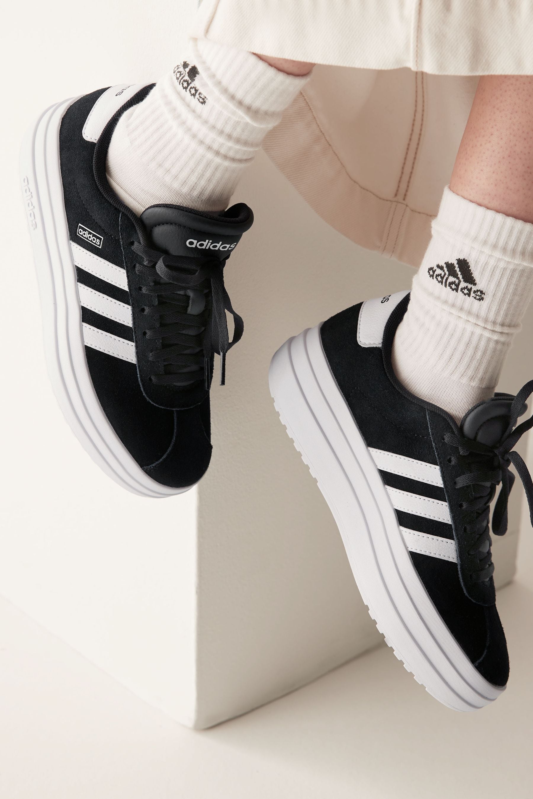 Black/White adidas Kids VL Court Bold Trainers