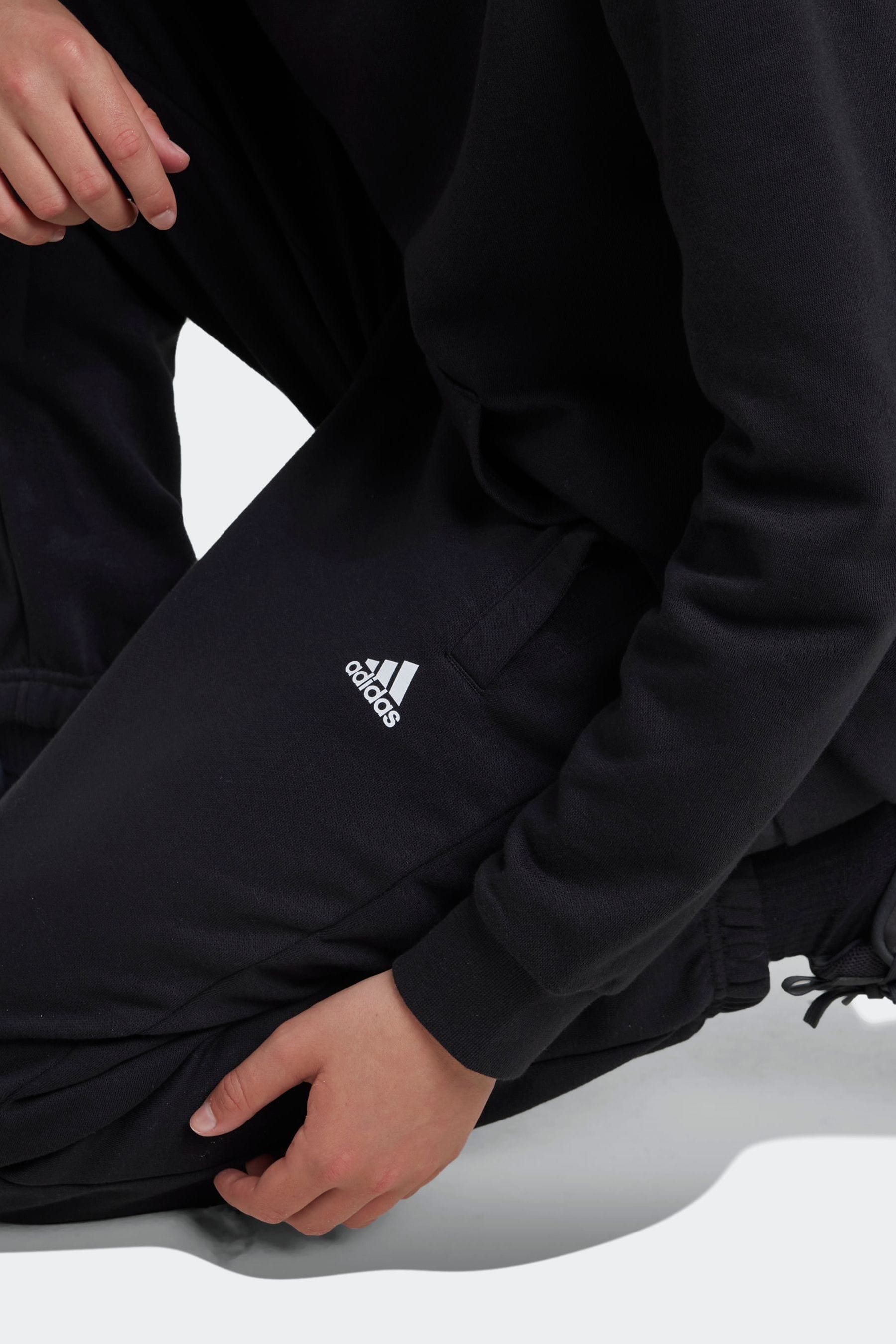 adidas Black Kids Essentials Small Logo Feel Cozy Fleece Joggers