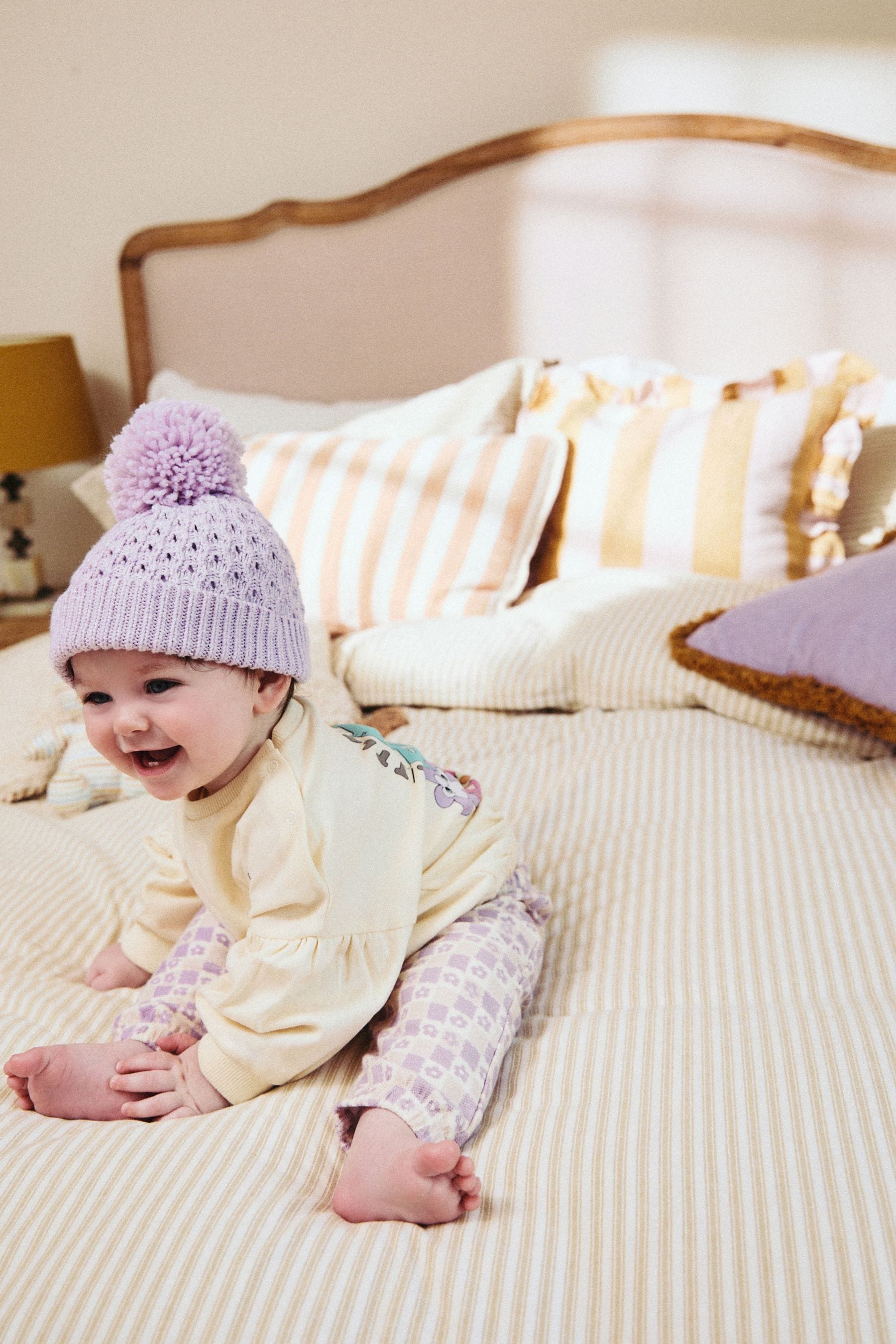 Lilac Waffle Knit Baby Pom Hat (0mths-2yrs)