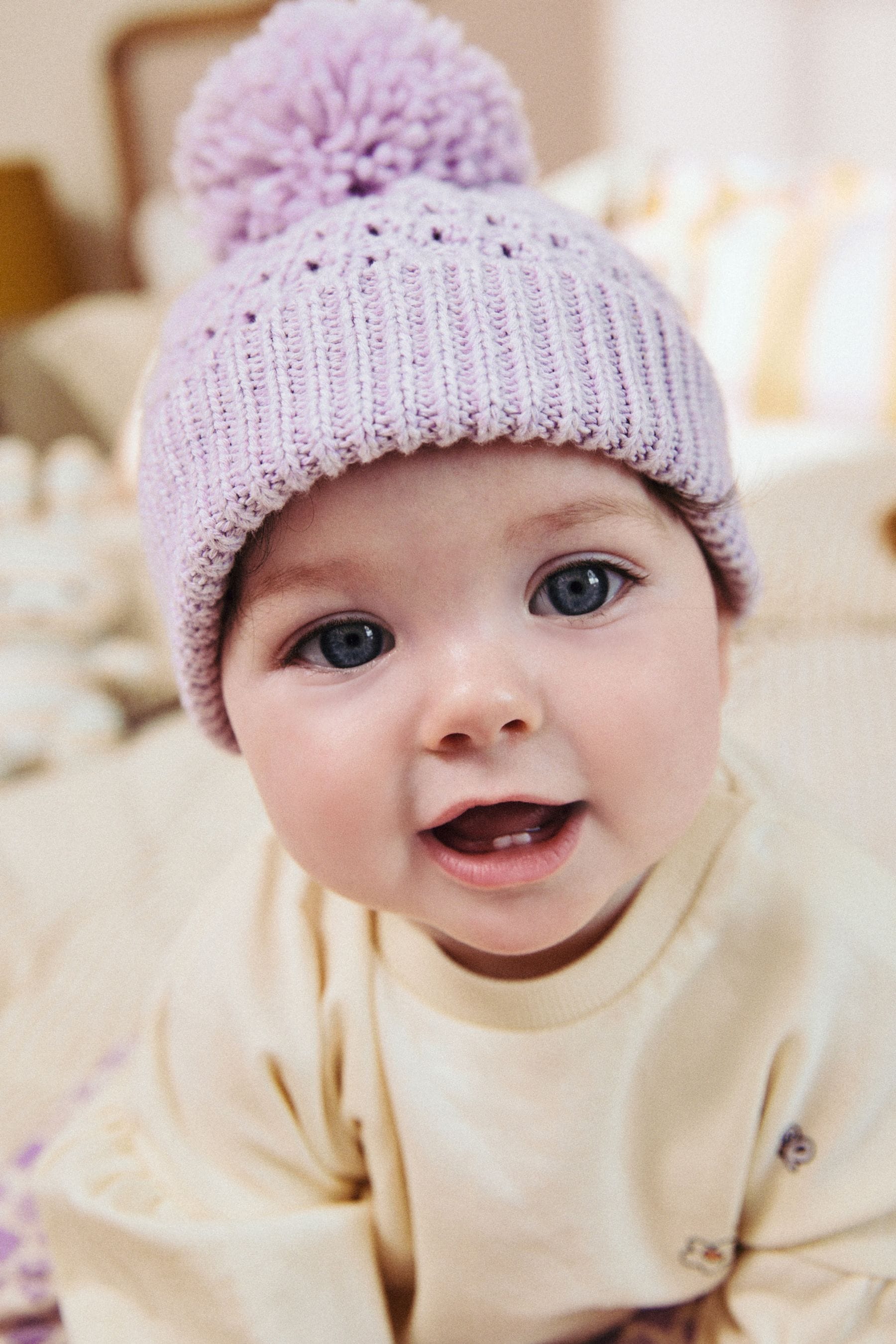 Lilac Waffle Knit Baby Pom Hat (0mths-2yrs)