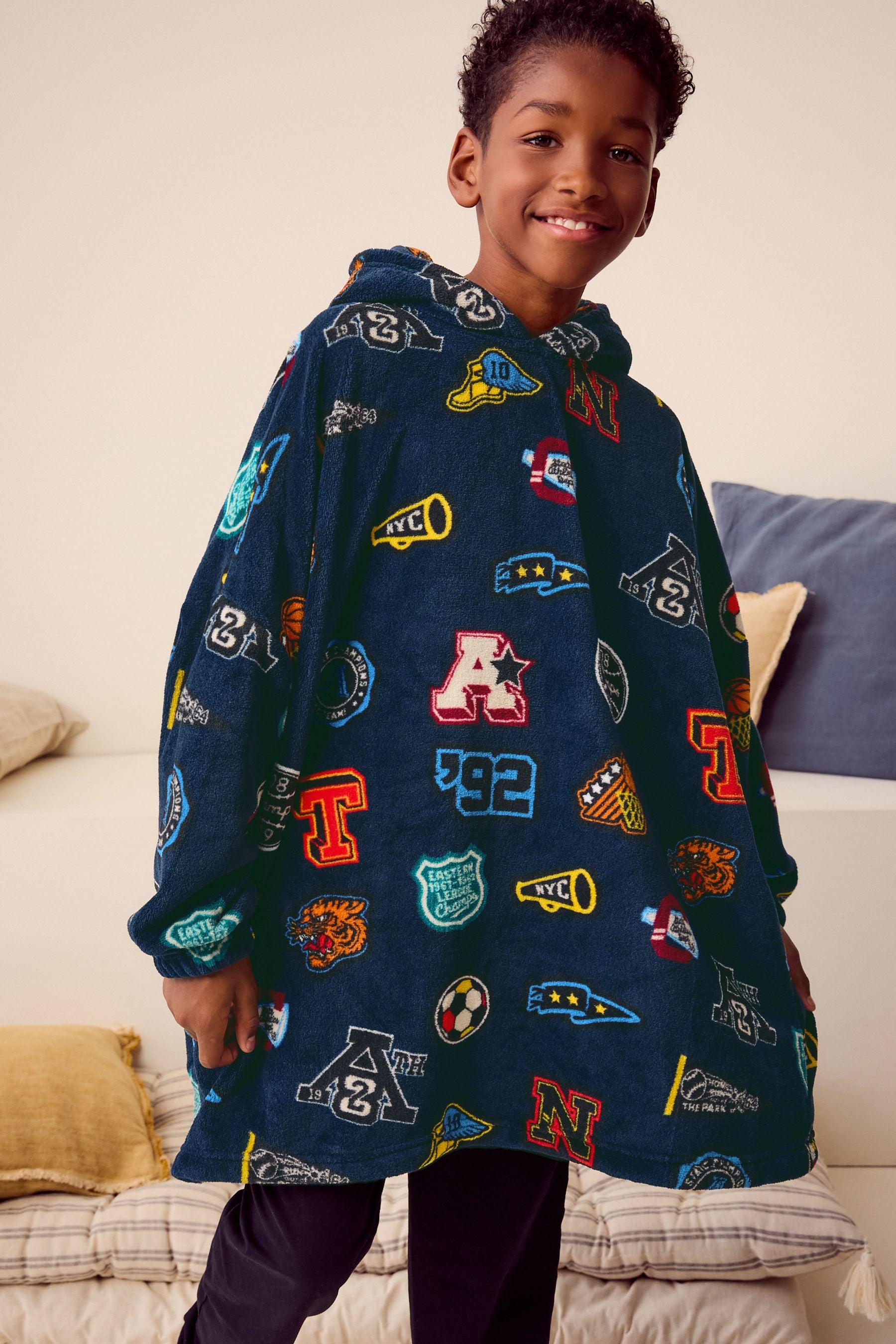 Navy Blue Varsity Fleece Hooded Blanket (3-16yrs)