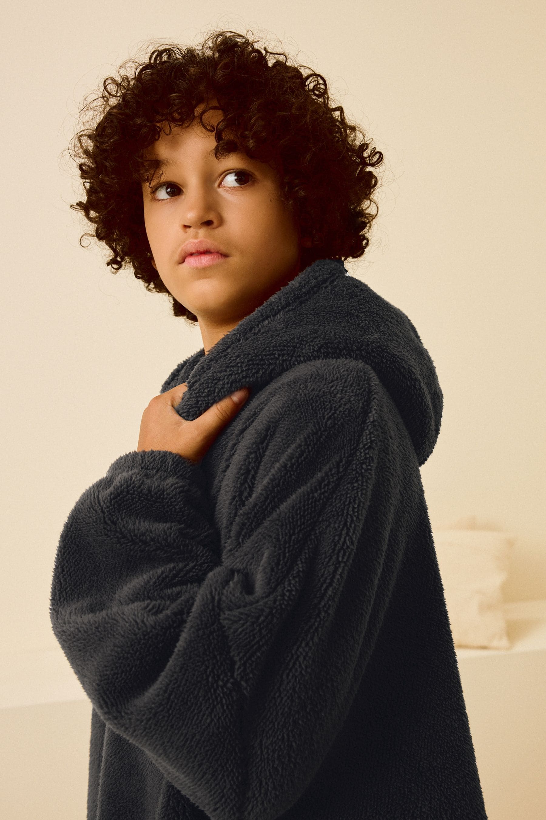 Charcoal Grey Fleece Hooded Blanket (3-16yrs)