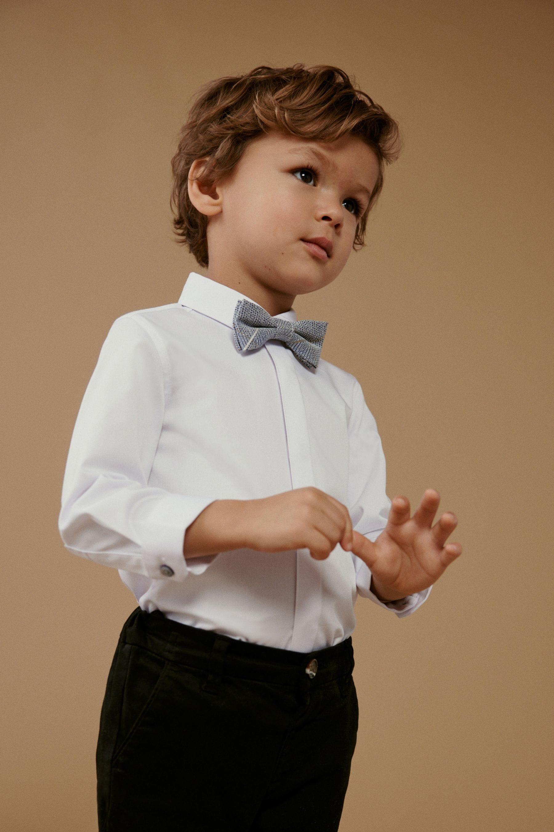 White Long Sleeve Shirt And Bow Tie Set (3mths-7yrs)