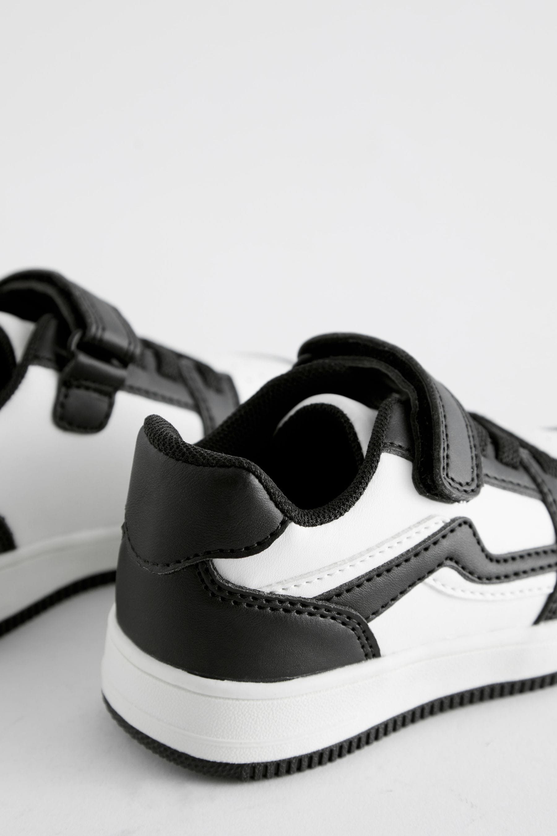 Black/White Lifestyle Trainers