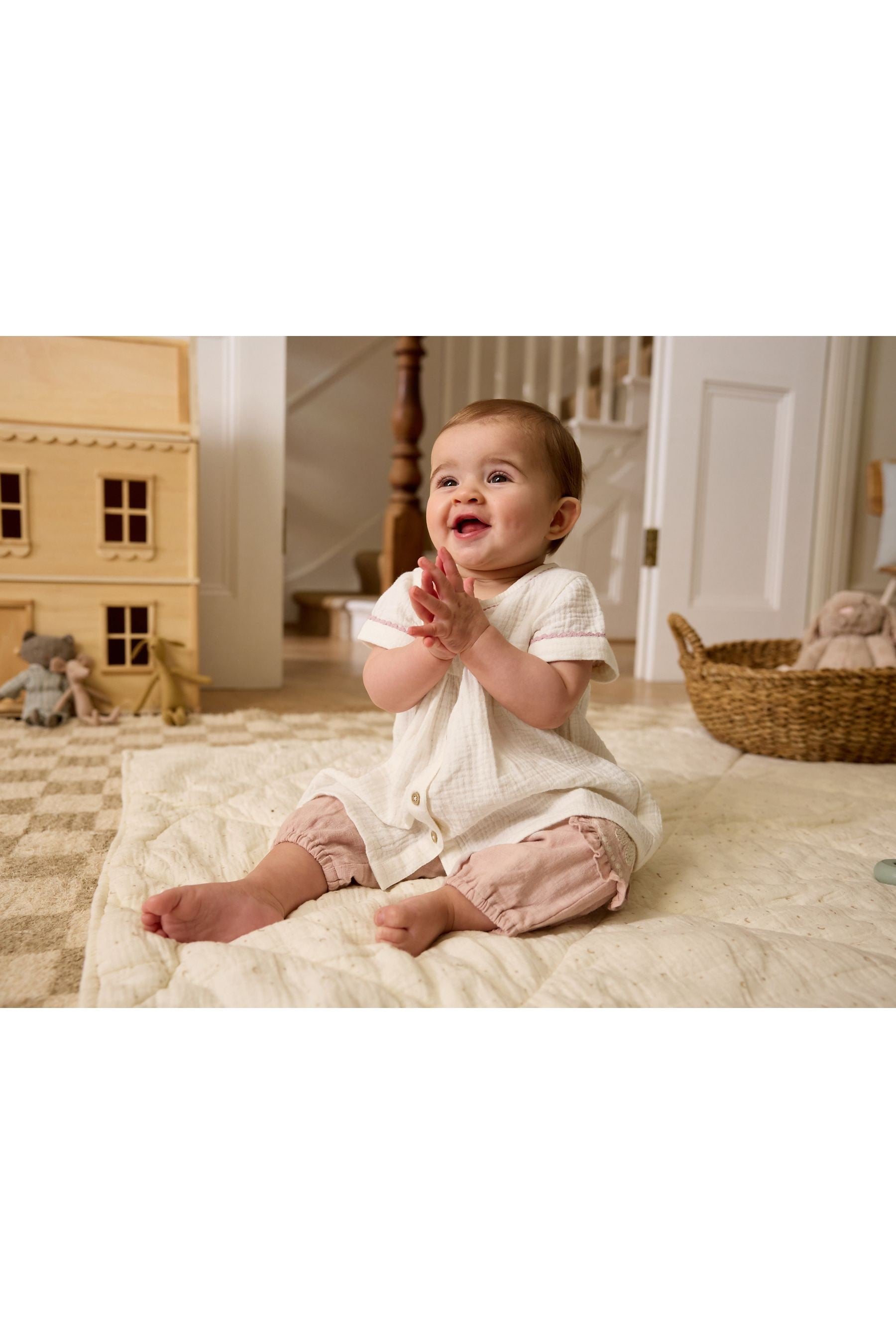 Pink/White Top And Trousers Baby Set (0mths-2yrs)