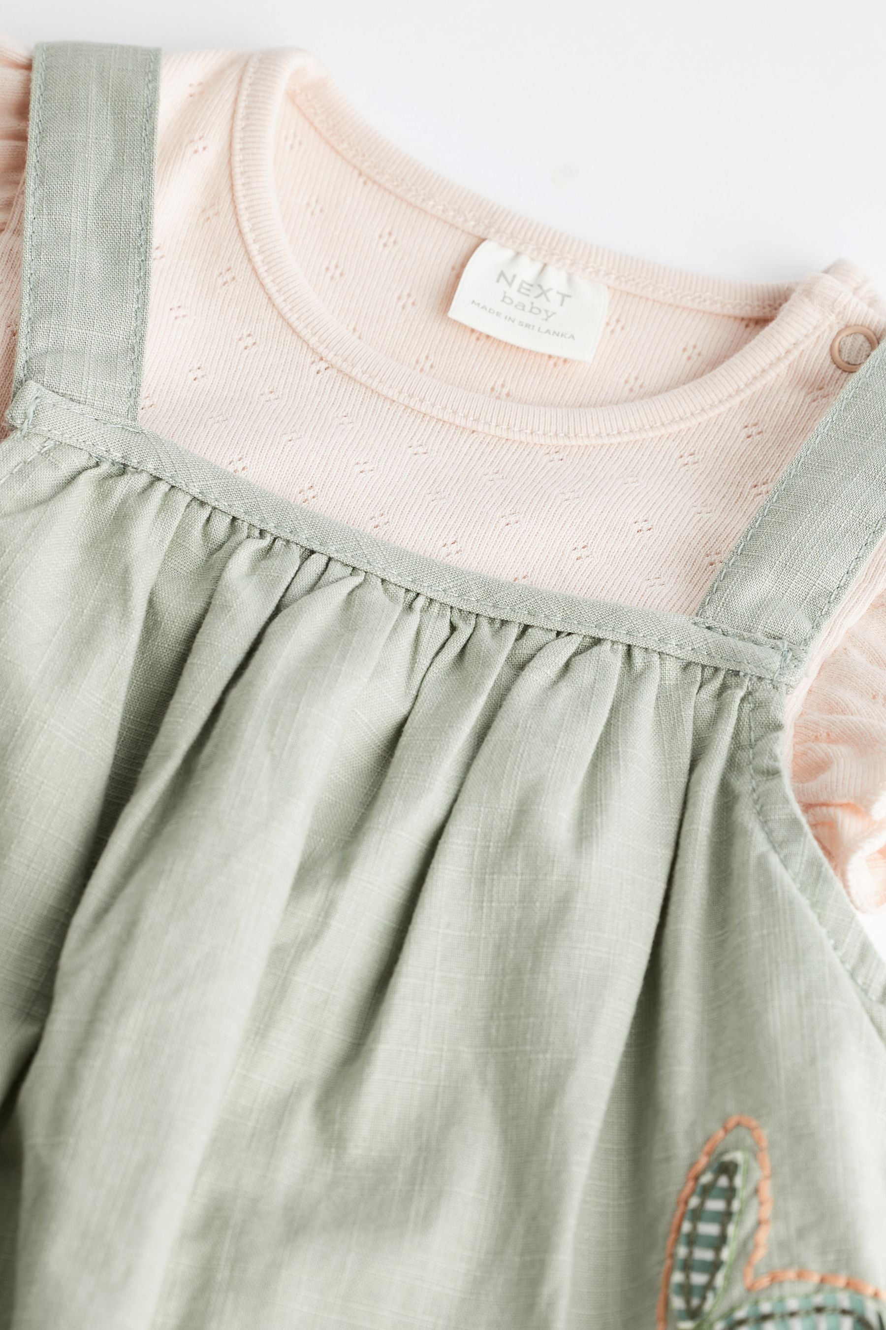 Green Embroidered Flowers Baby Short Sleeve Top and Dungarees Set (0mths-2yrs)