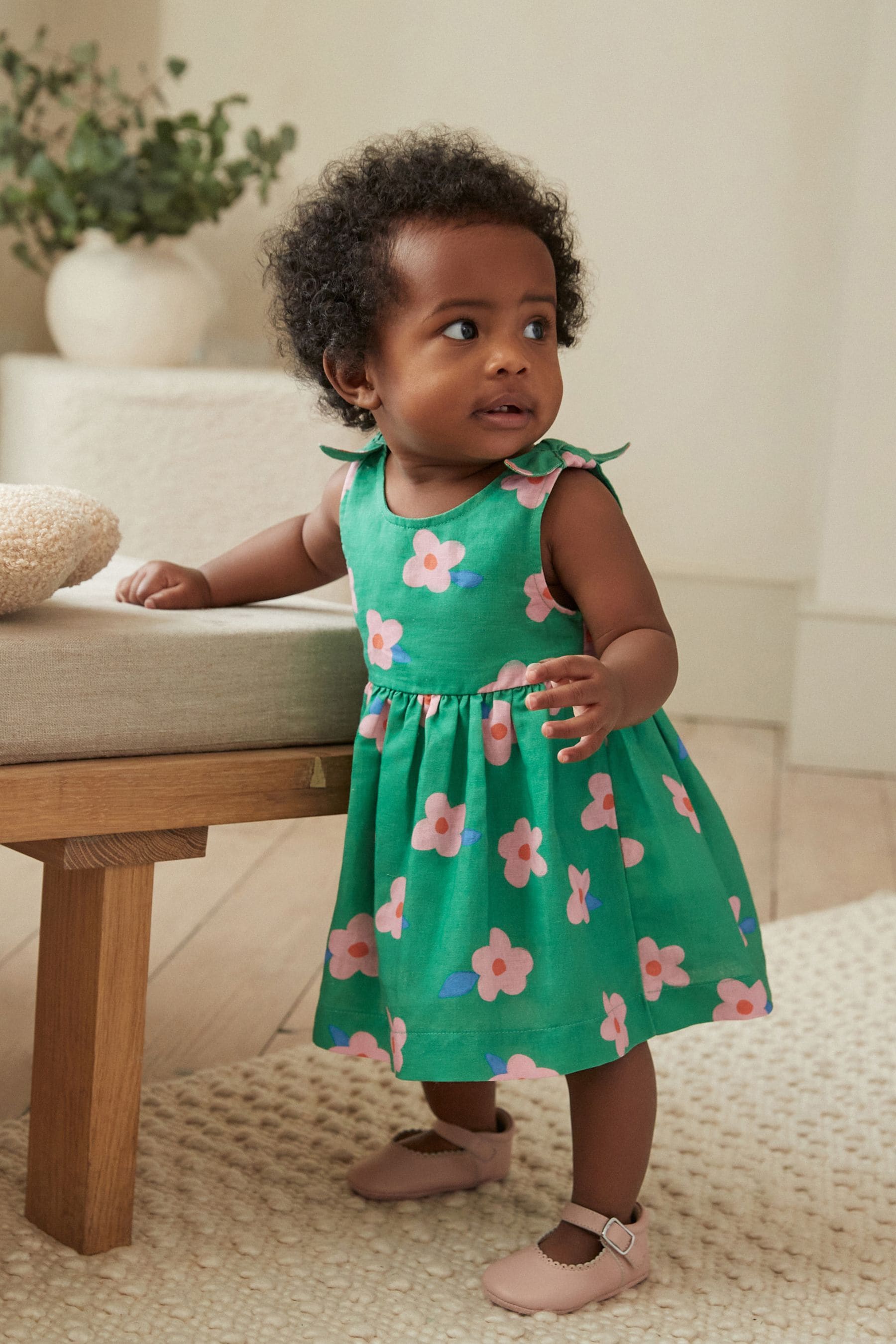 Green Floral Woven Baby Dress (0mths-2yrs)