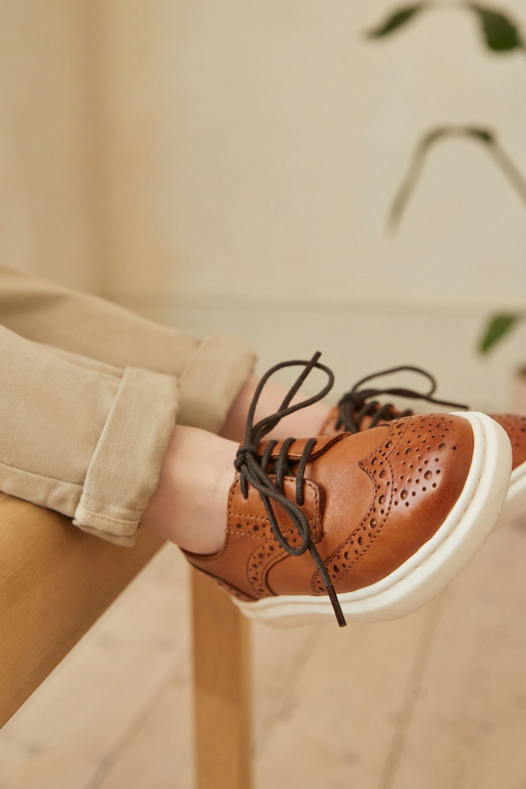 Tan Brown Brogue Smart Leather Lace-Up Shoes