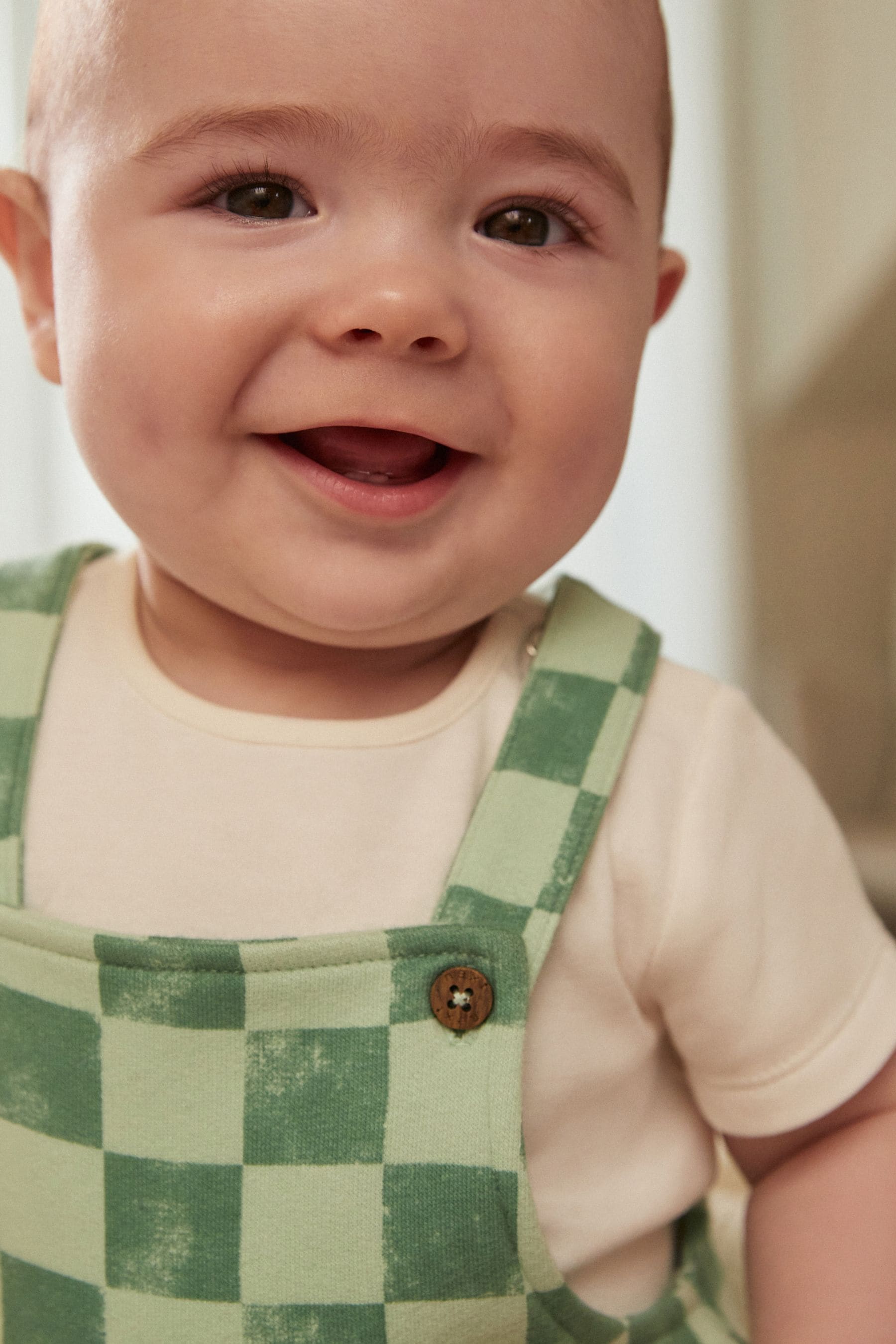 Green/White Checkerboard Baby Jersey Dungarees and Bodysuit Set (0mths-2yrs)