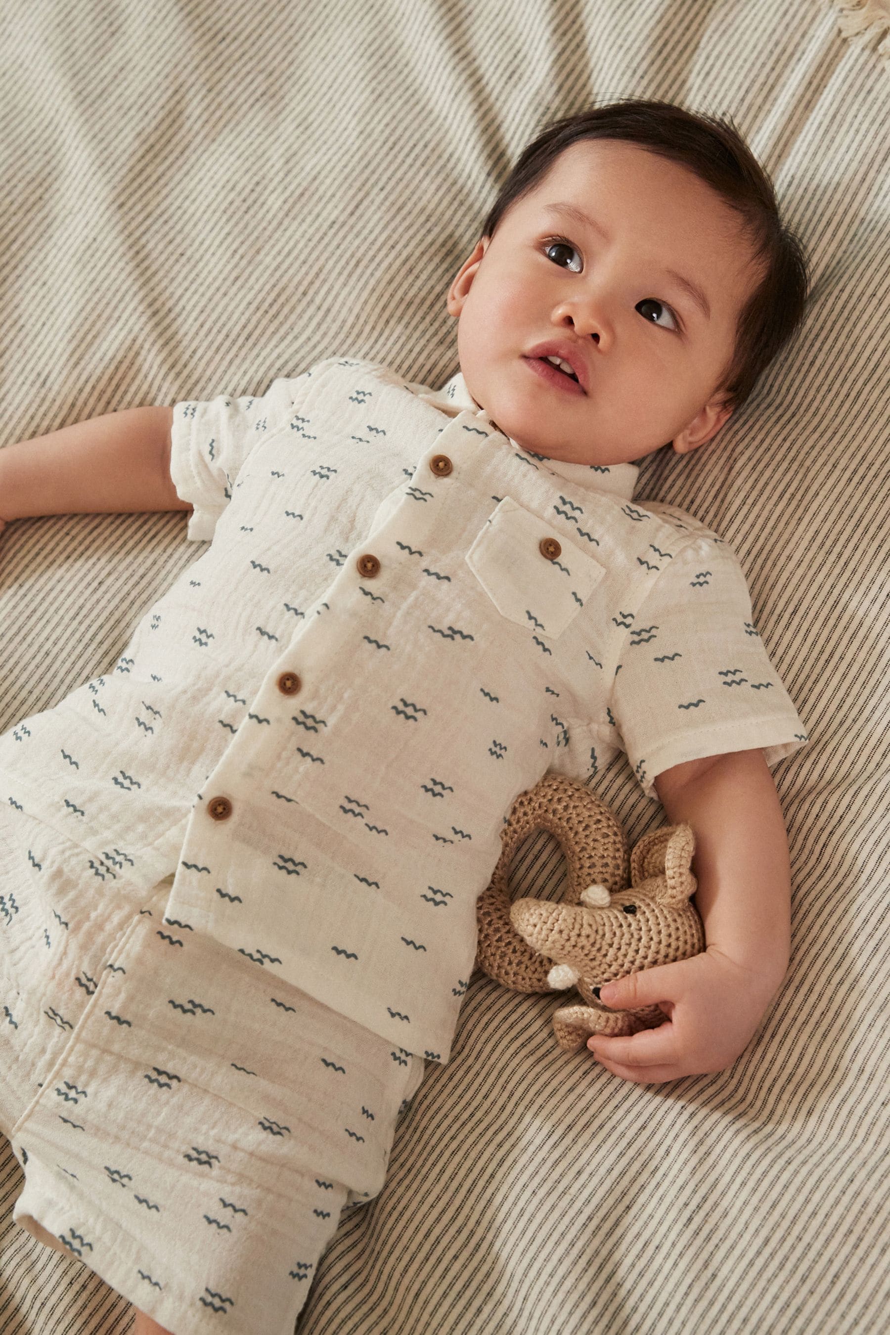 White/Blue Top And Shorts Set (0mths-2yrs)