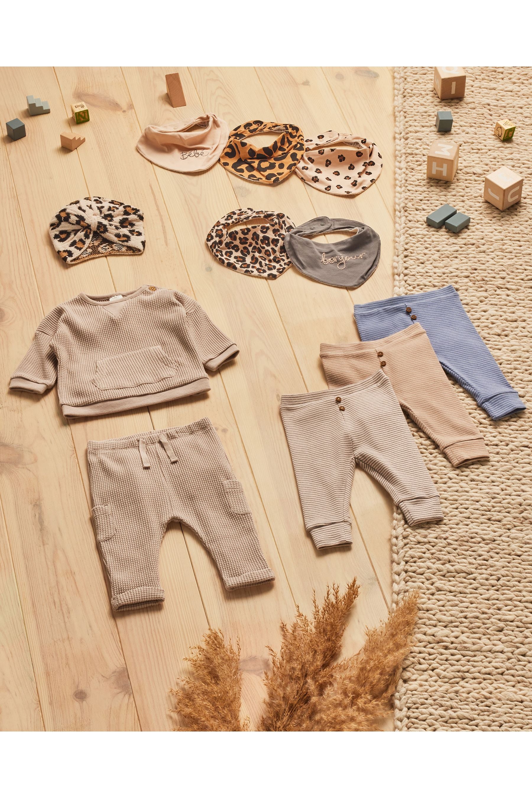 Neutral Waffle Cosy Baby Sweatshirt And Joggers 2 Piece Set