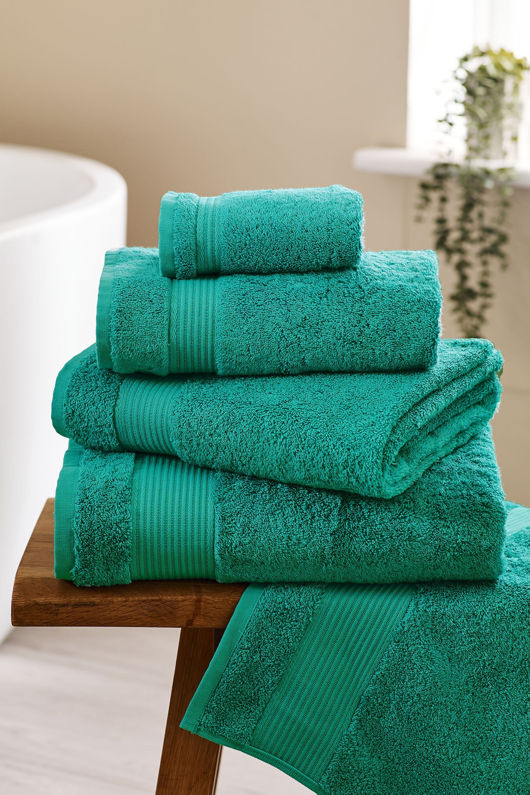 Green Bright Towel