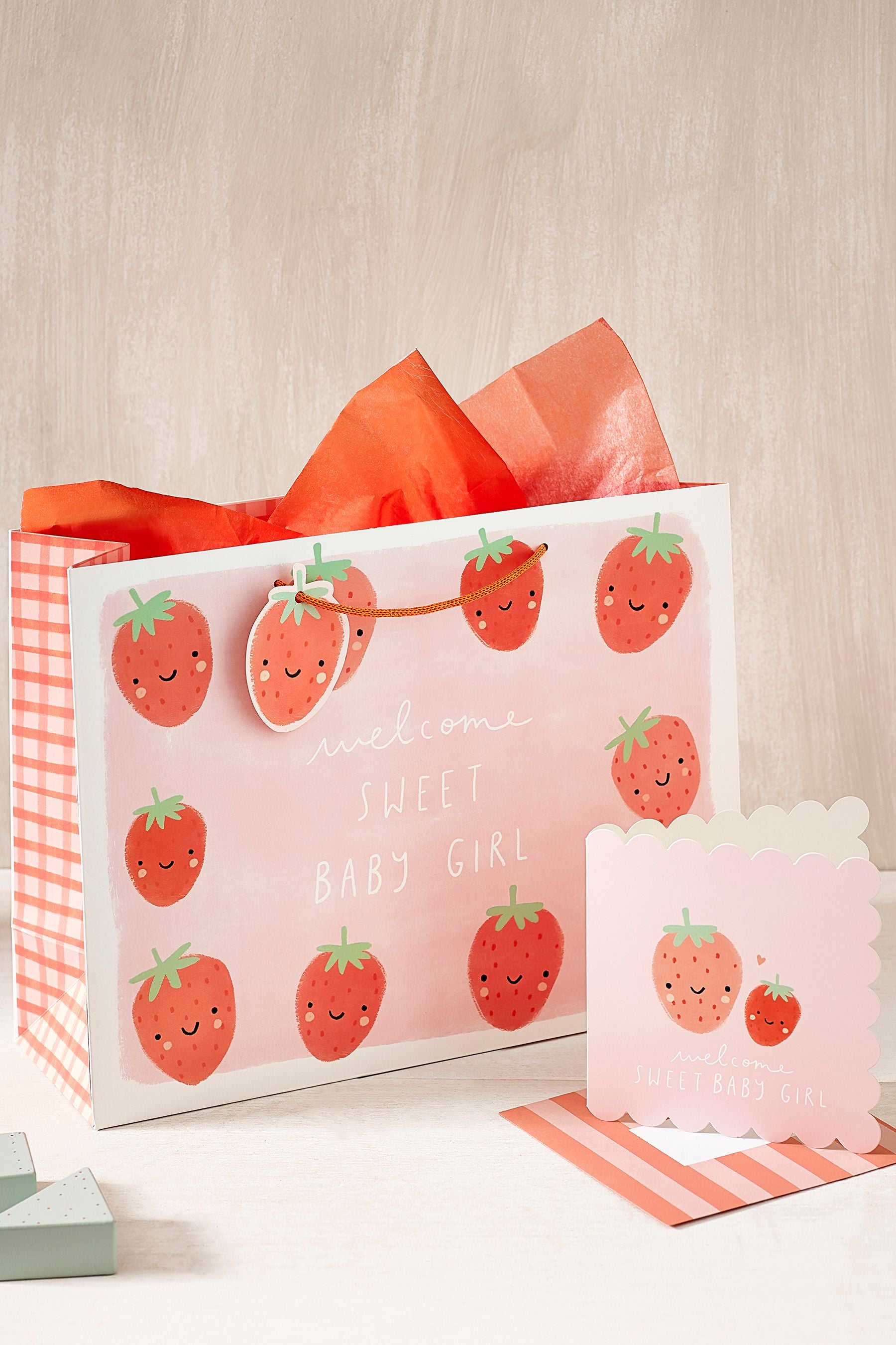 Pink Strawberry's Gift Bag and Card Set