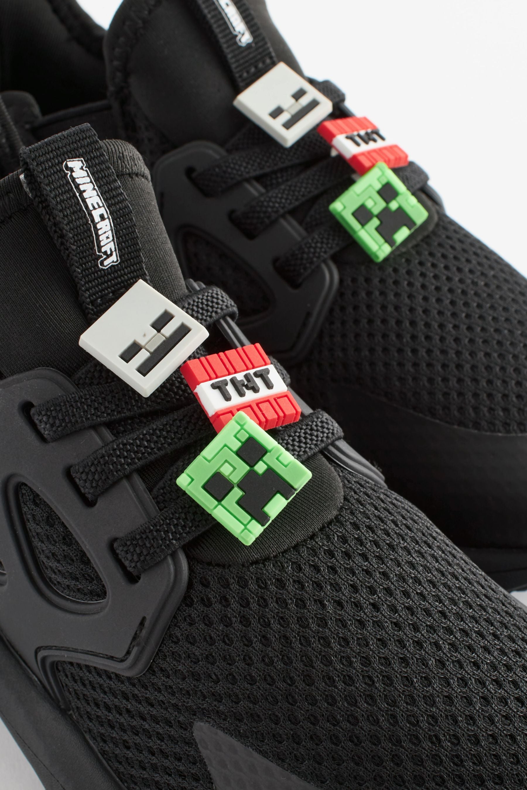 Black/Green Minecraft Elastic Lace Trainers