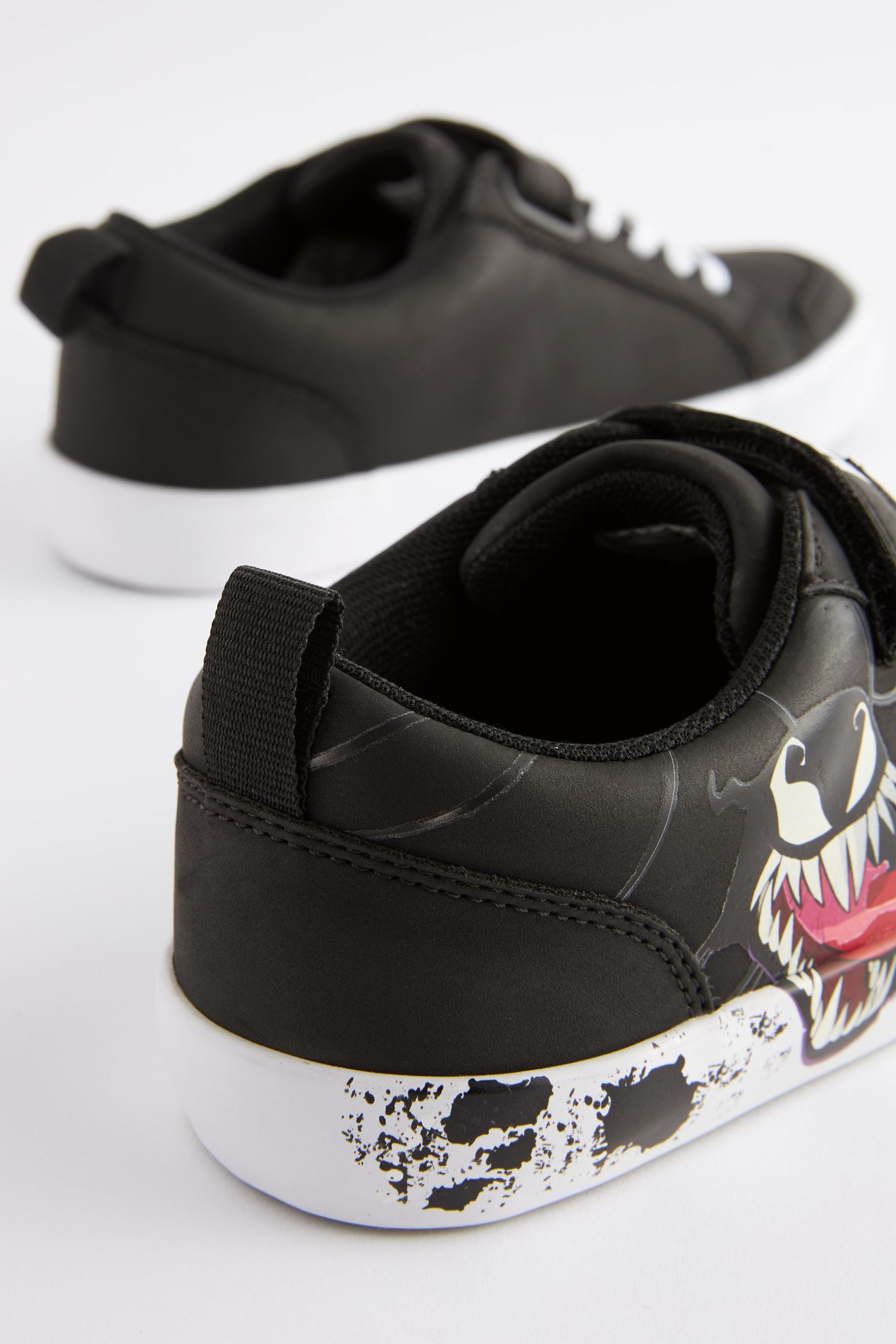 Black Venom Touch Fastening Elastic Lace Trainers