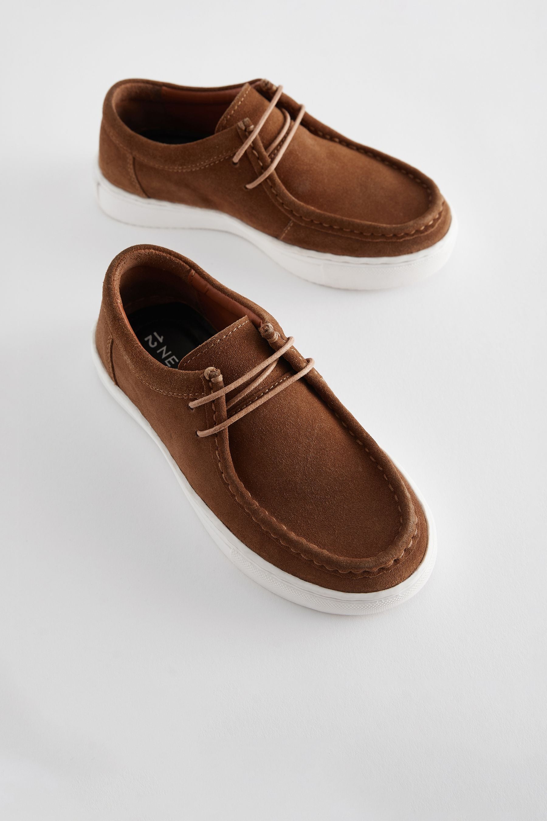 Tan Brown Contrast Sole Lace Up Shoes