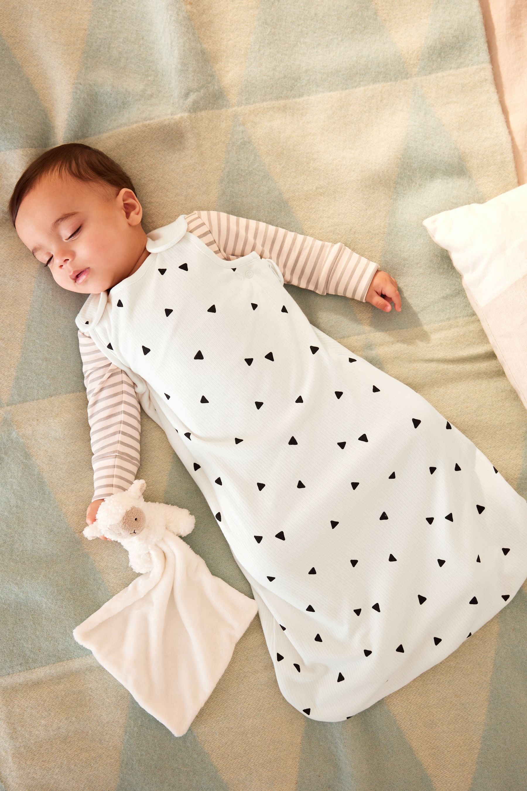 Black White Shape 1 Tog  Baby 100% Cotton Sleep Bag