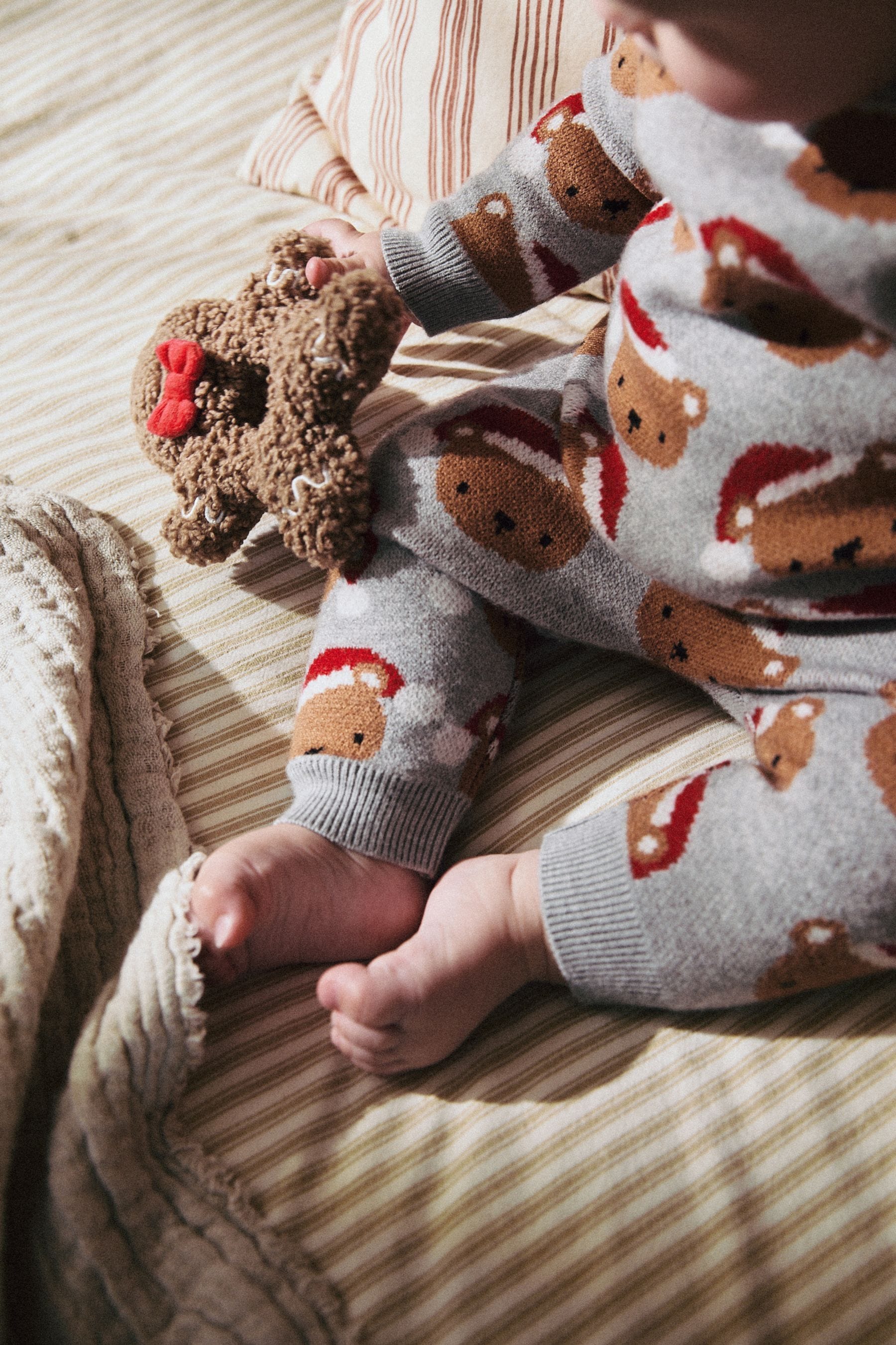 Grey Bear Christmas Knitted Jumper and Leggings Baby Set (0mths-2yrs)