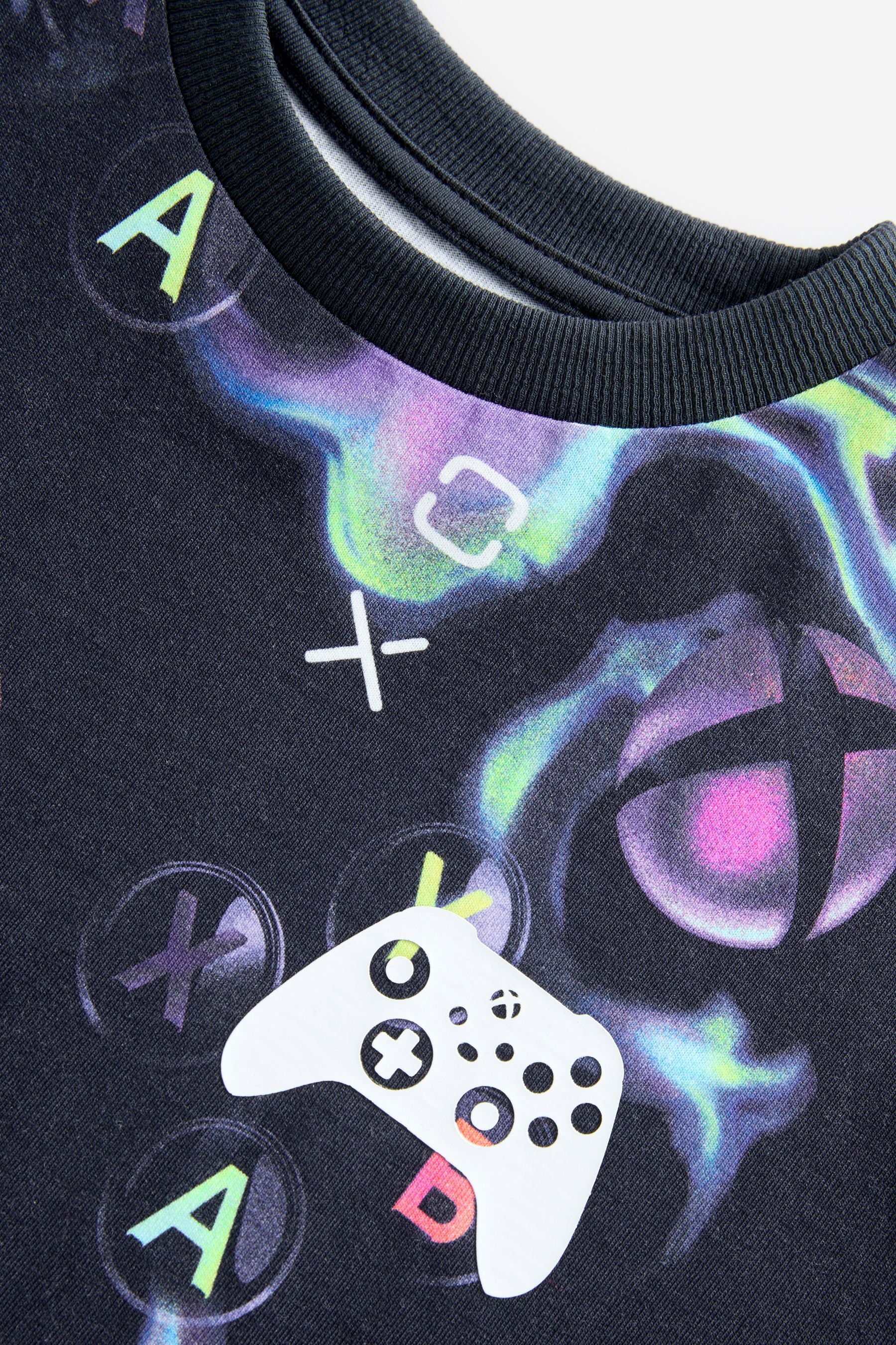 Black Xbox Flame Controller Short Sleeve T-Shirt (3-16yrs)