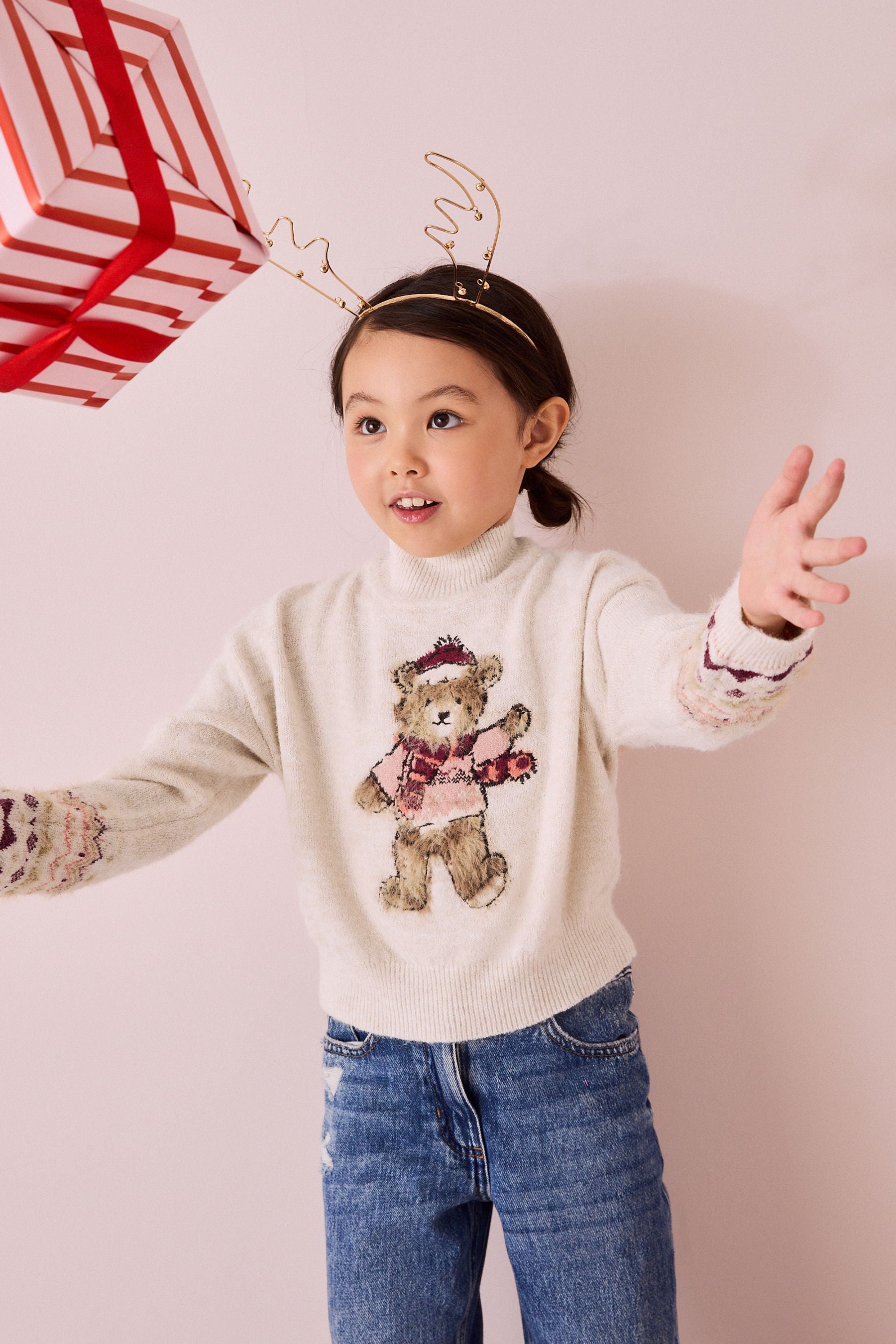 Ecru Christmas Bear Jumper (3-16yrs)