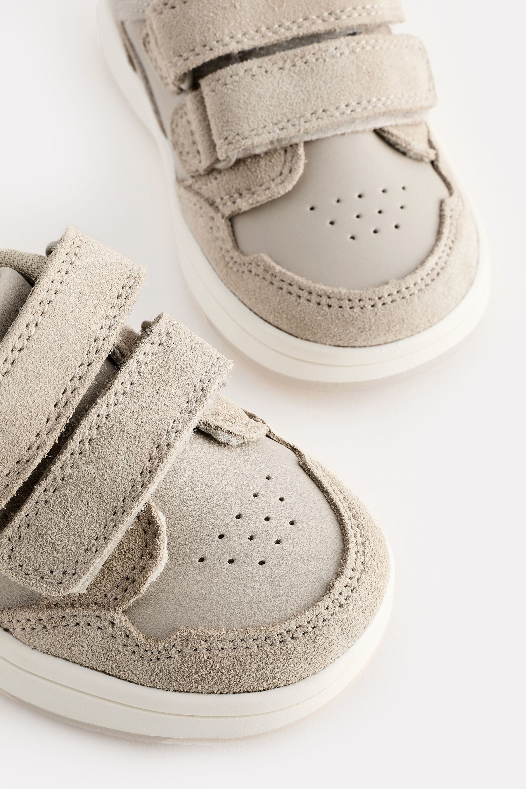 Neutral Baby Touch Fastening Leather First Walker Shoes